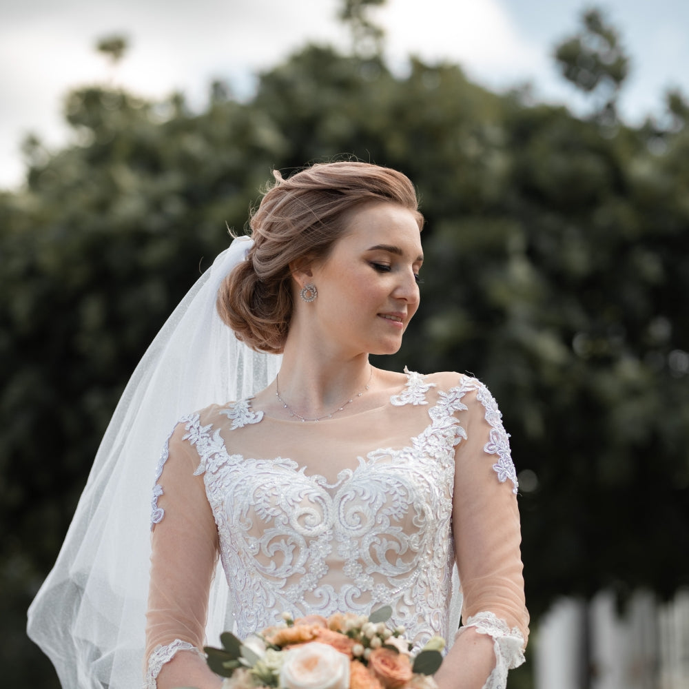 Your Ultimate Guide to Choosing the Perfect Wedding Jewelry