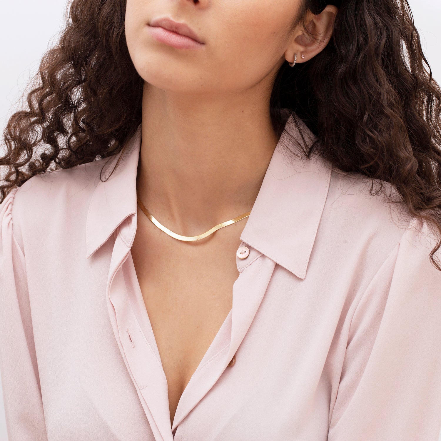 Golden Anniversary Gift Ideas: Timeless Gold Jewelry for 50th Anniversary Celebration