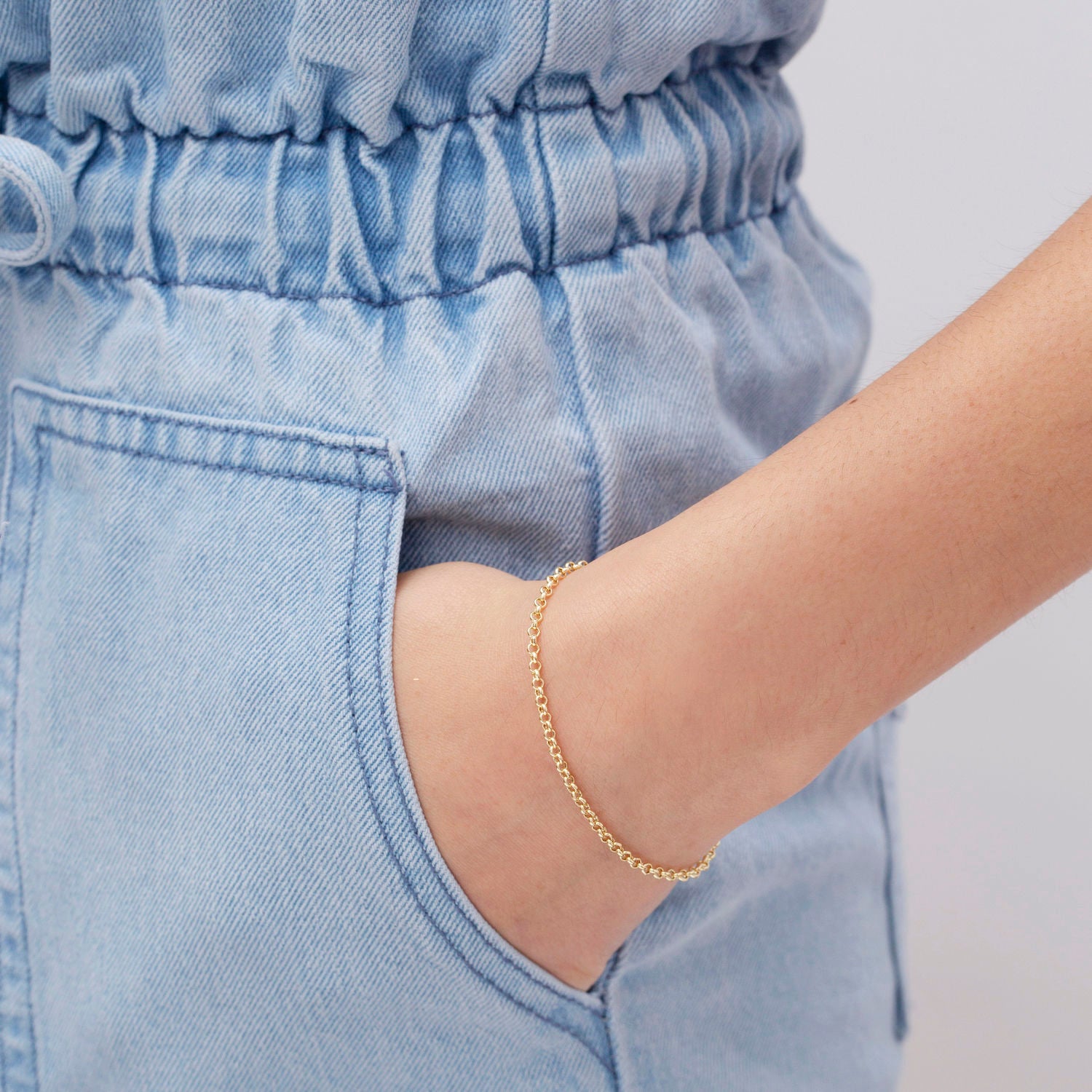 14K Yellow Gold Thin Rolo Chain Bracelet