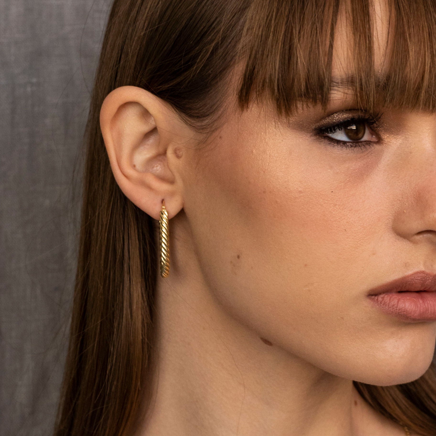 14K Gold Large Oval Twist Rope Hoops