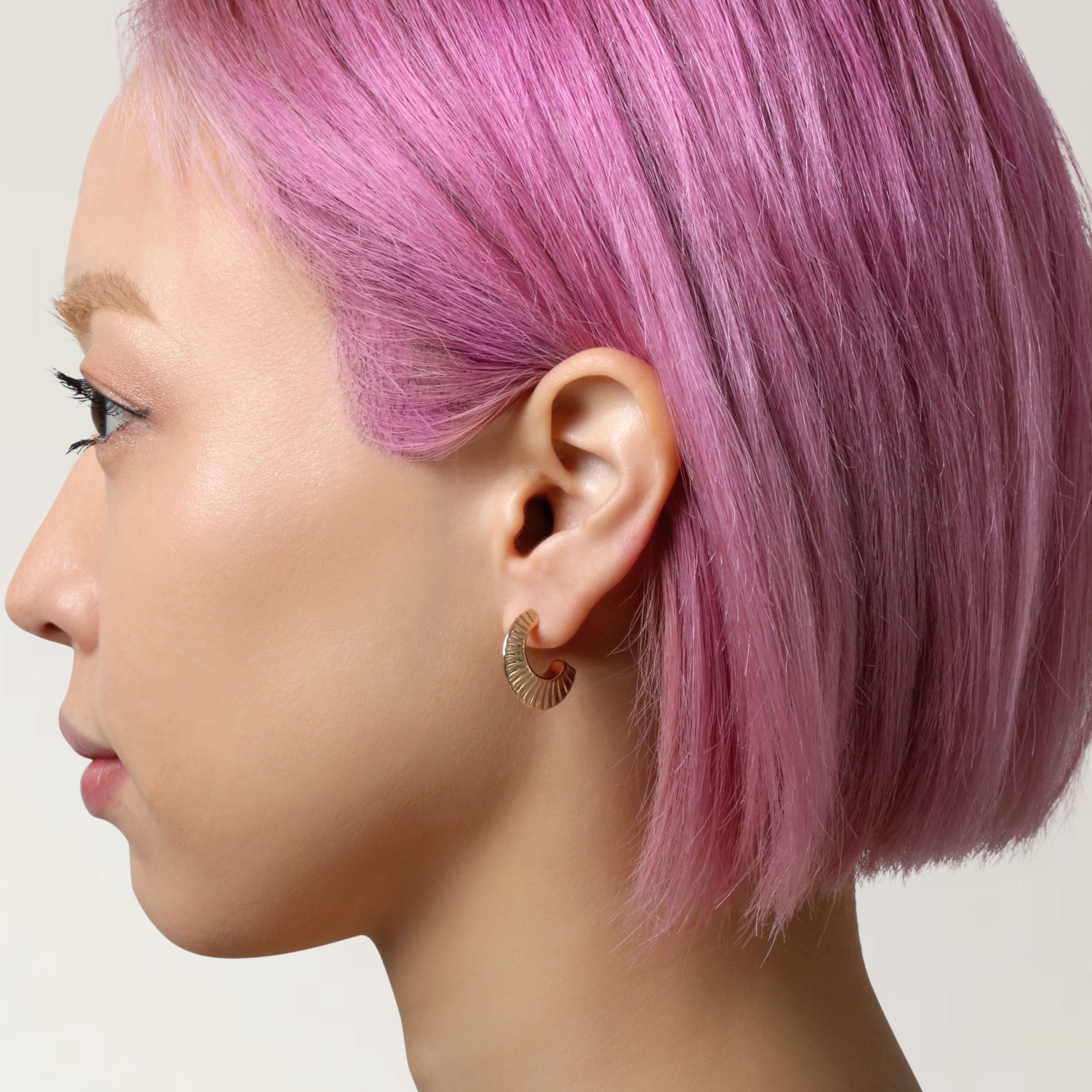 14K Gold Scalloped Half Hoops