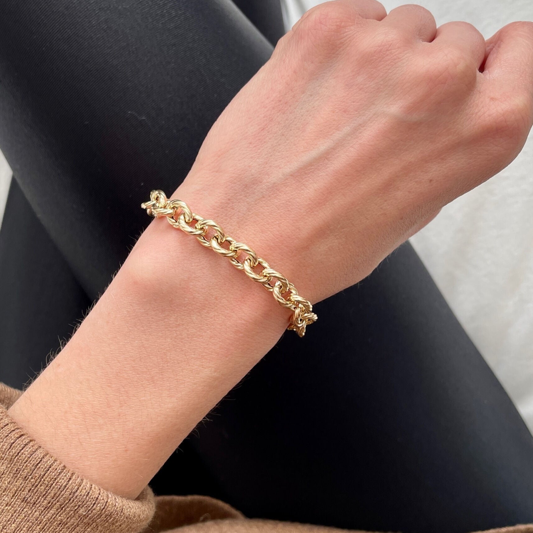 14K Gold Twist Round Link Bracelet