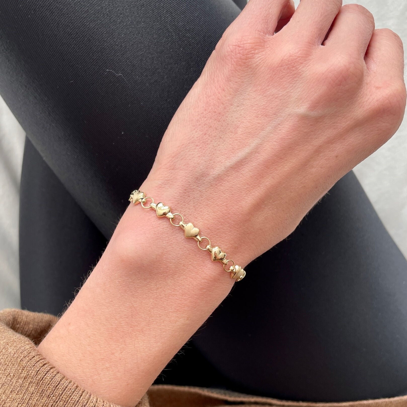 14K Gold Polished And Satin Heart Bracelet