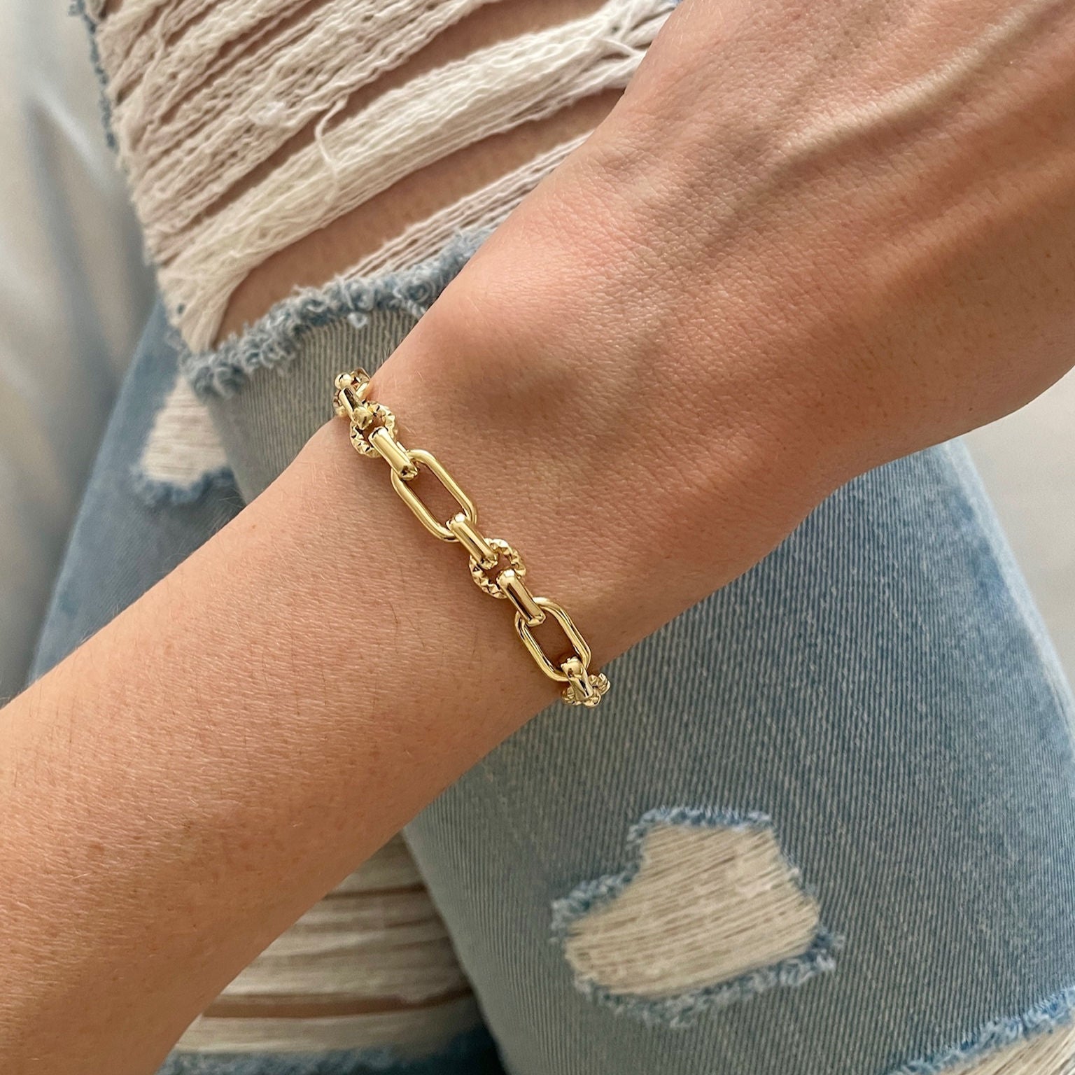 14K Solid Gold Cable Chain Bracelet – Elegant, Durable, Timeless