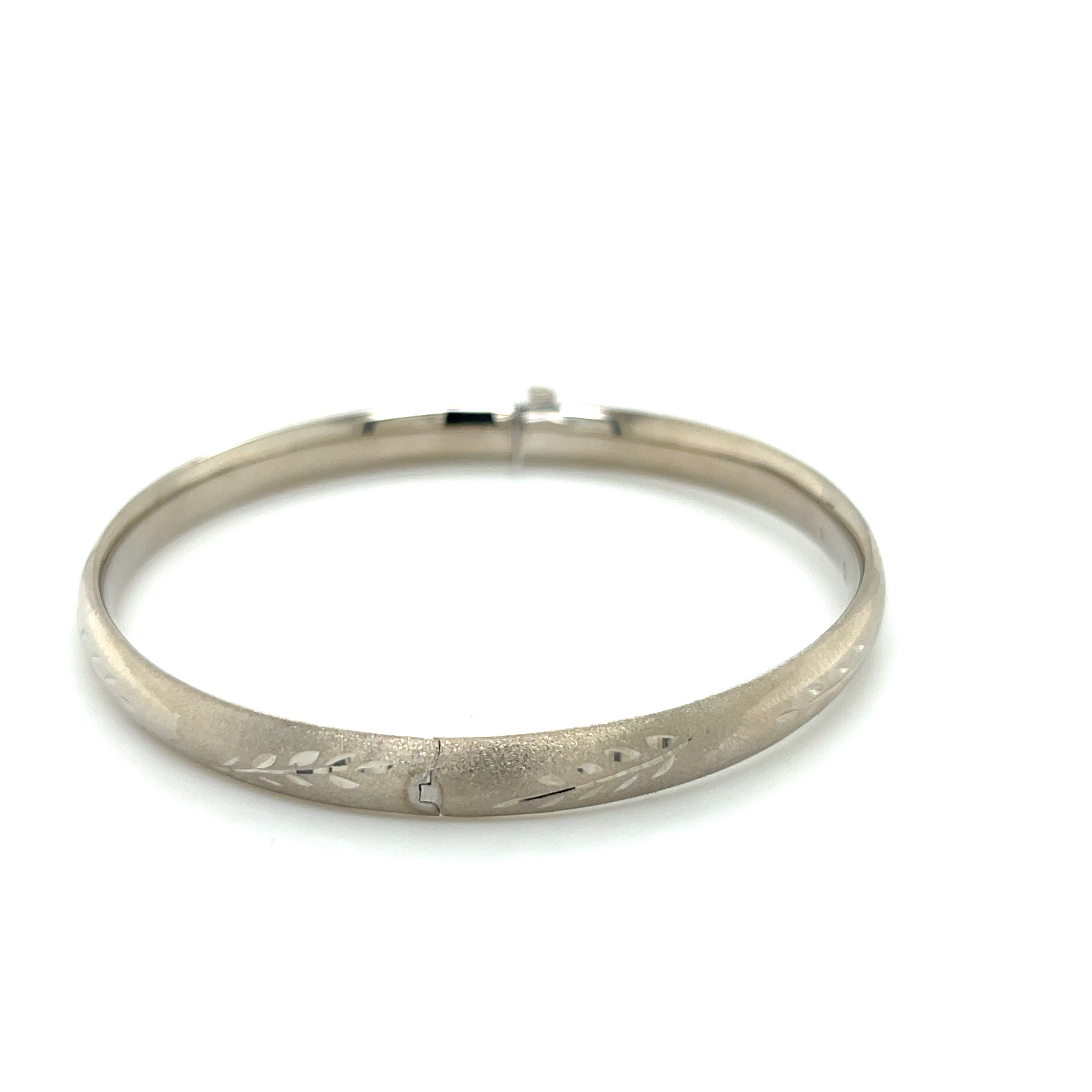 14K WHITE GOLD TEXTURED BANGLES