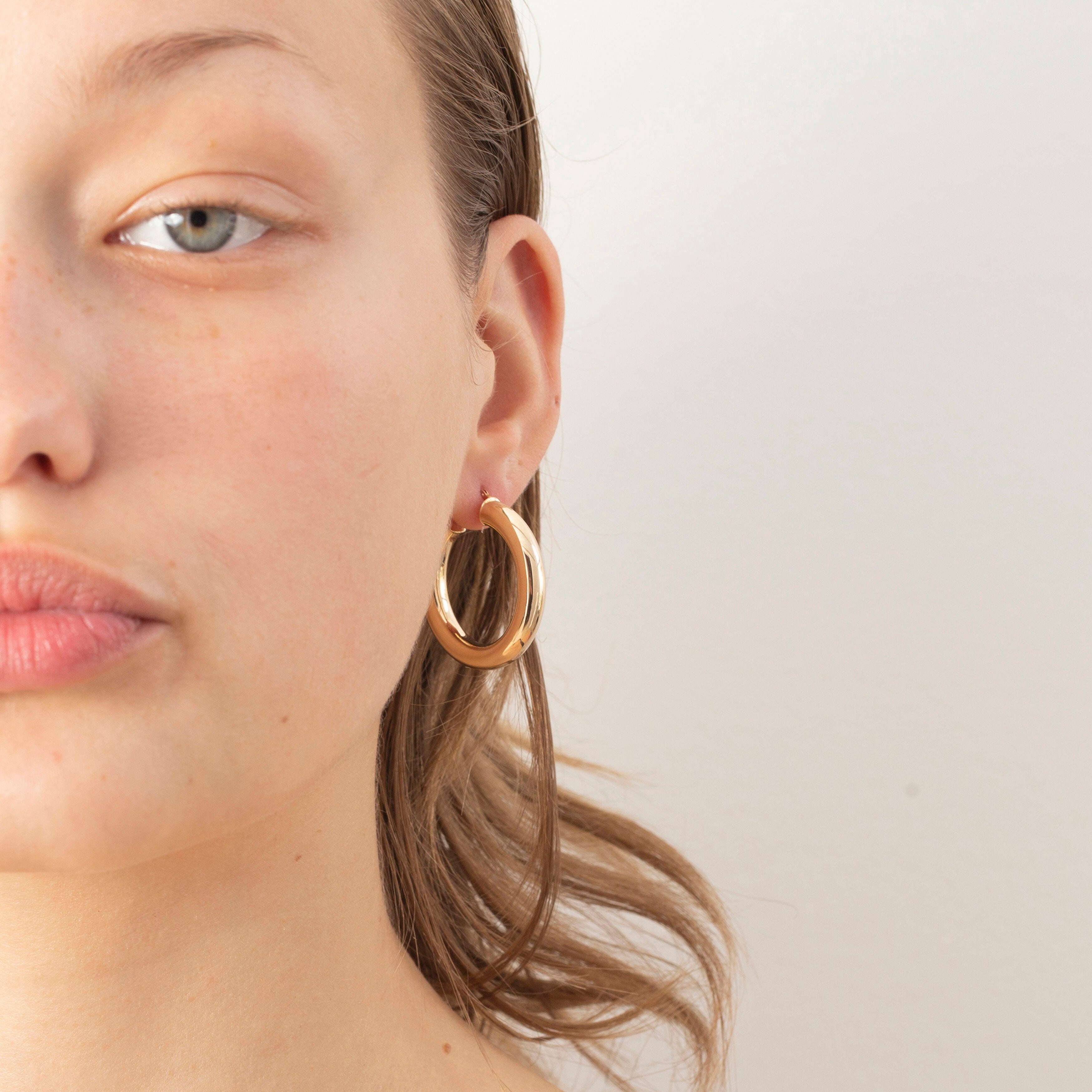 14K Yellow Gold Classic Polished Hoop Earrings — 5mm Thick, Sizes 30mm / 40mm