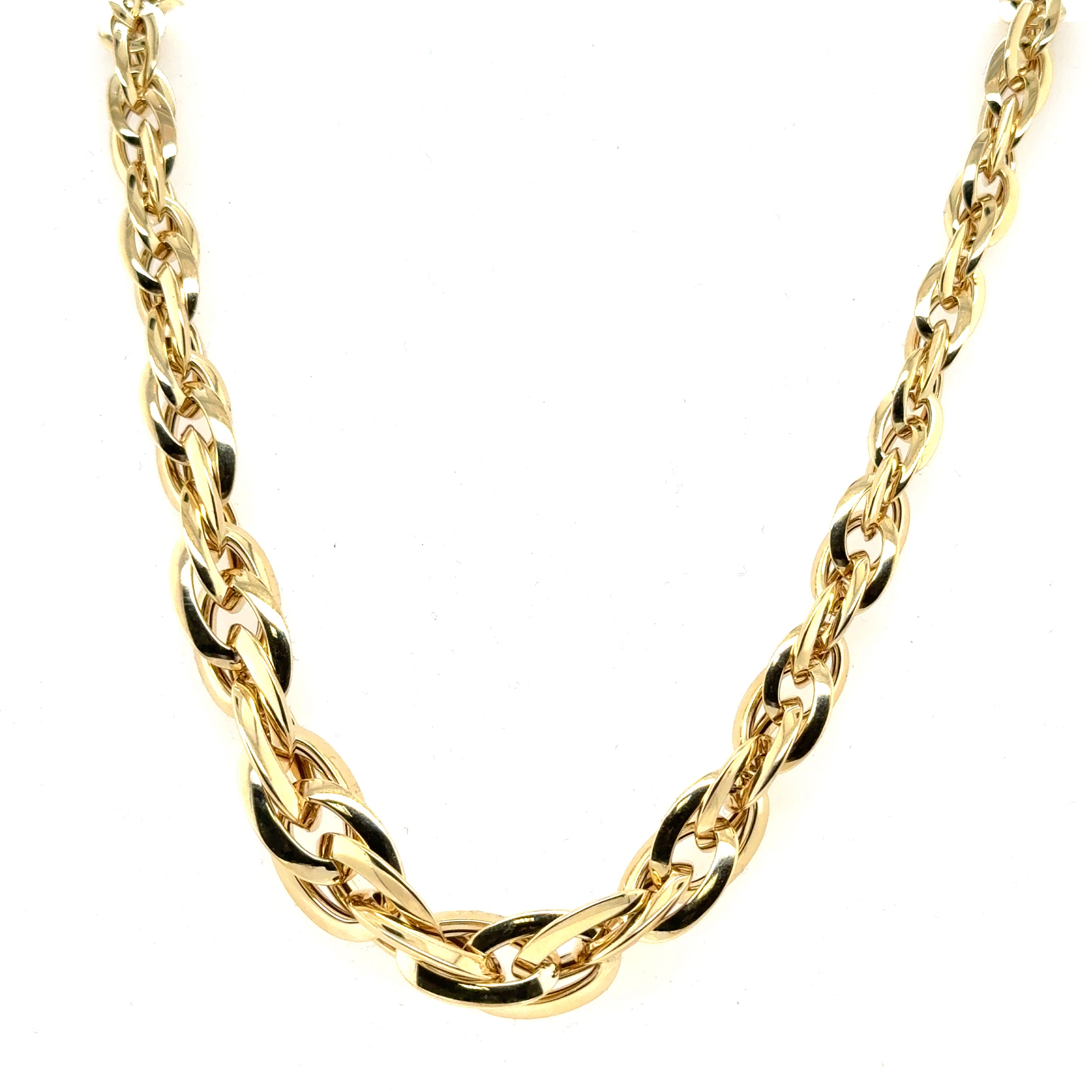 14K Gold Chunky Graduated Interlocking Oval Link Necklace