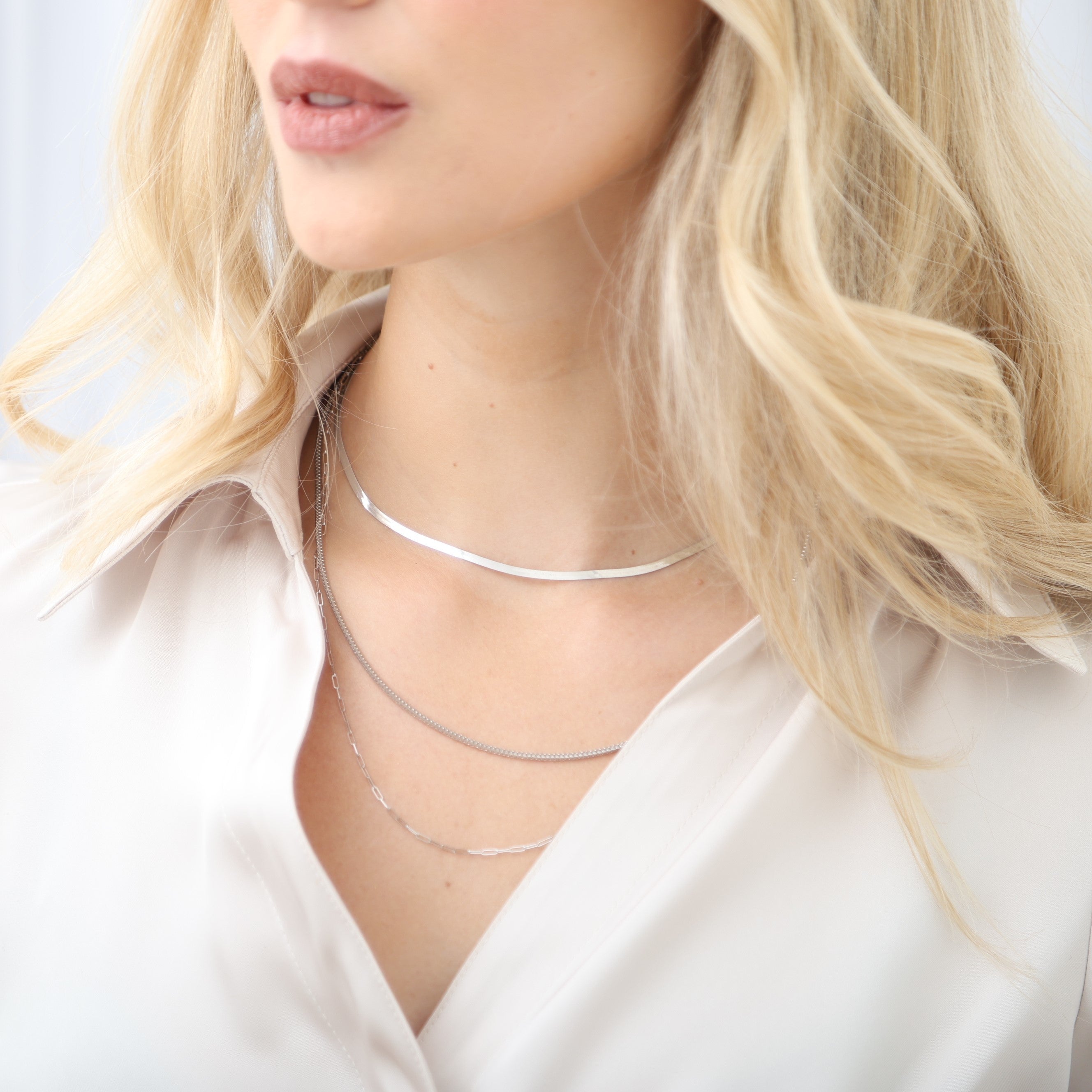14K Solid White Gold Thin Franco Necklace
