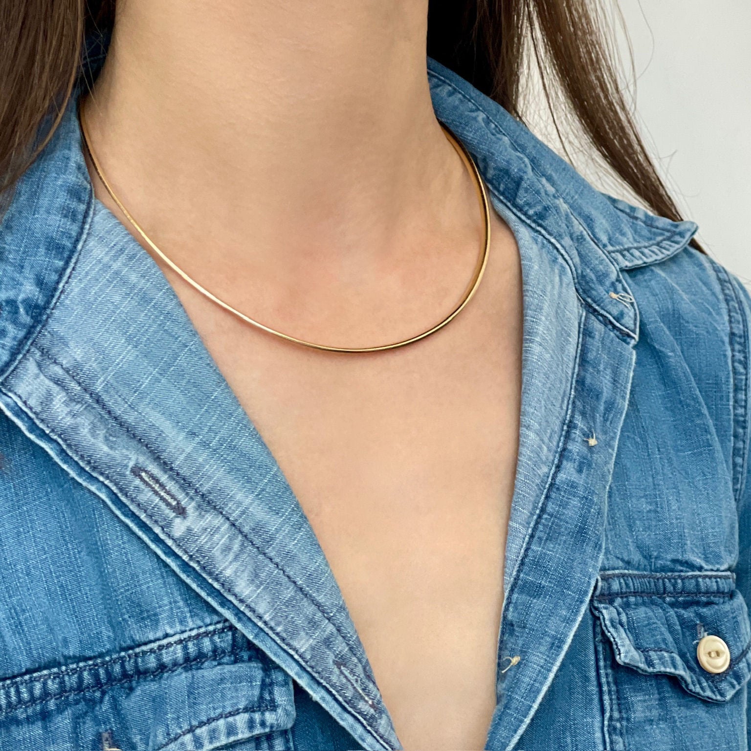 14K SOLID YELLOW GOLD OMEGA NECKLACE