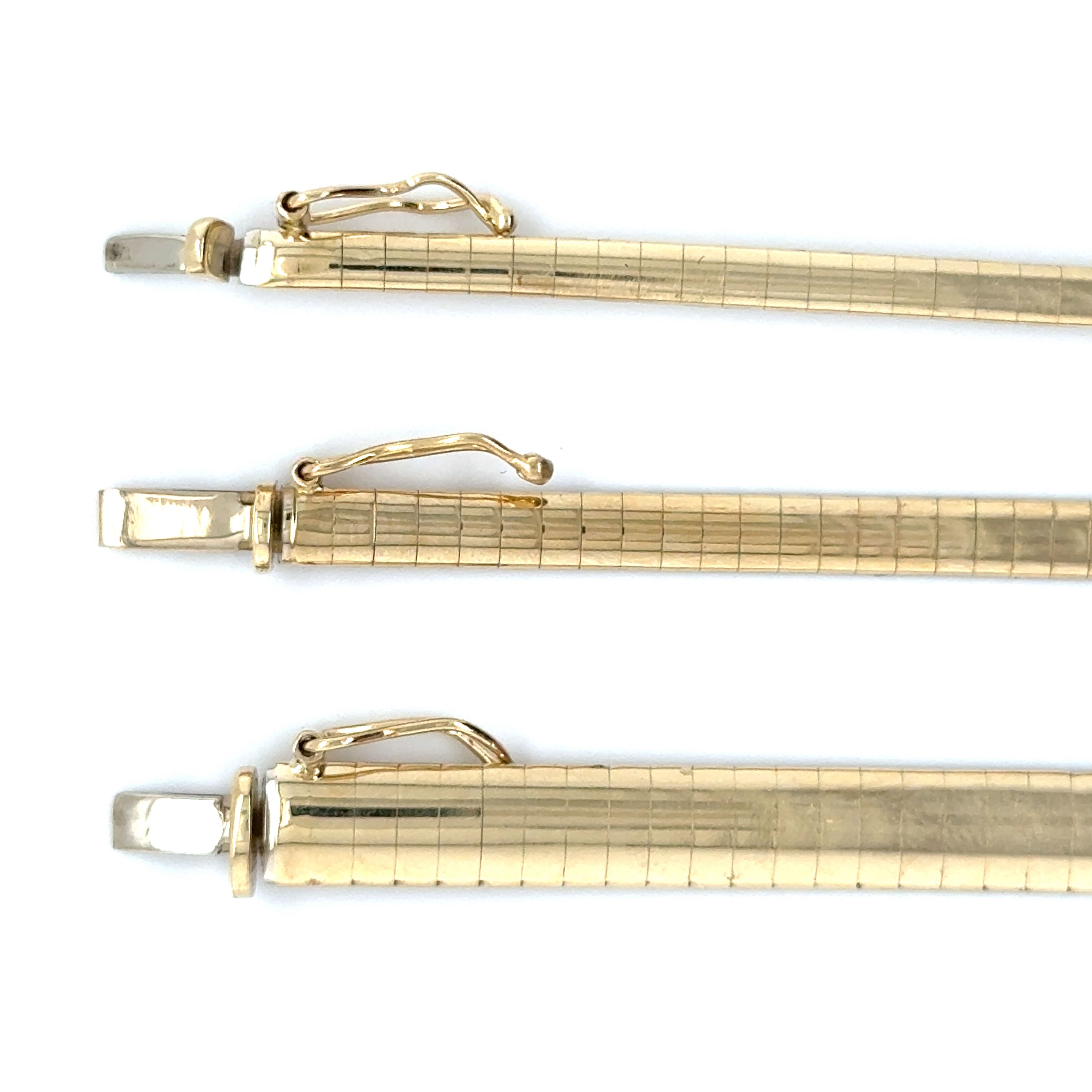 14K SOLID YELLOW GOLD OMEGA NECKLACE
