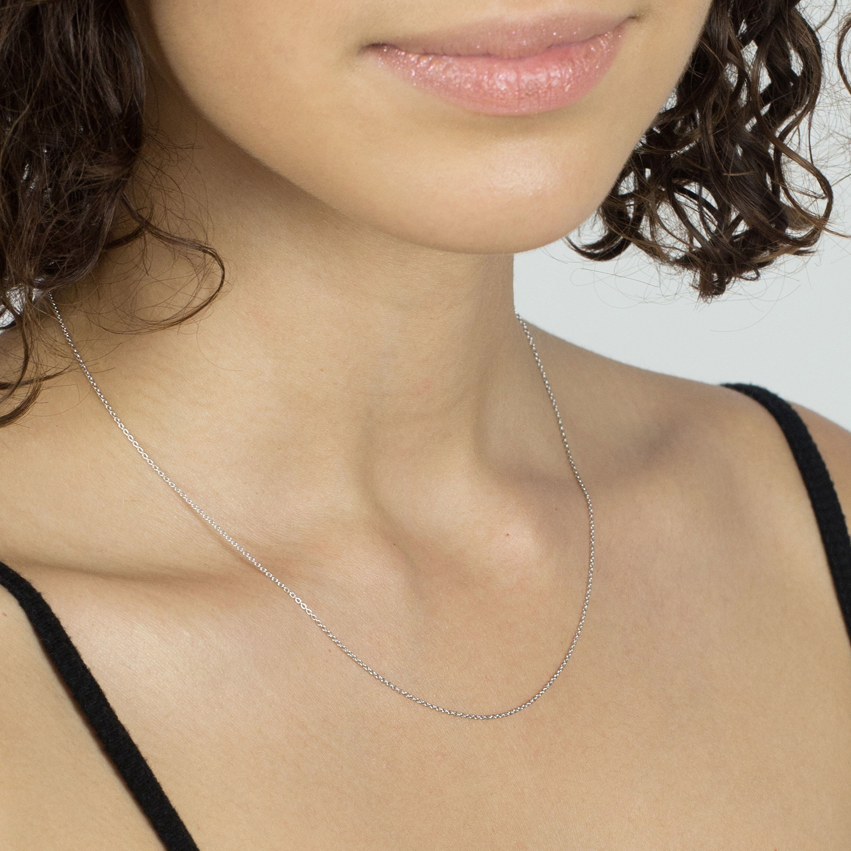 14K White Gold Thin Oval Cable Necklace