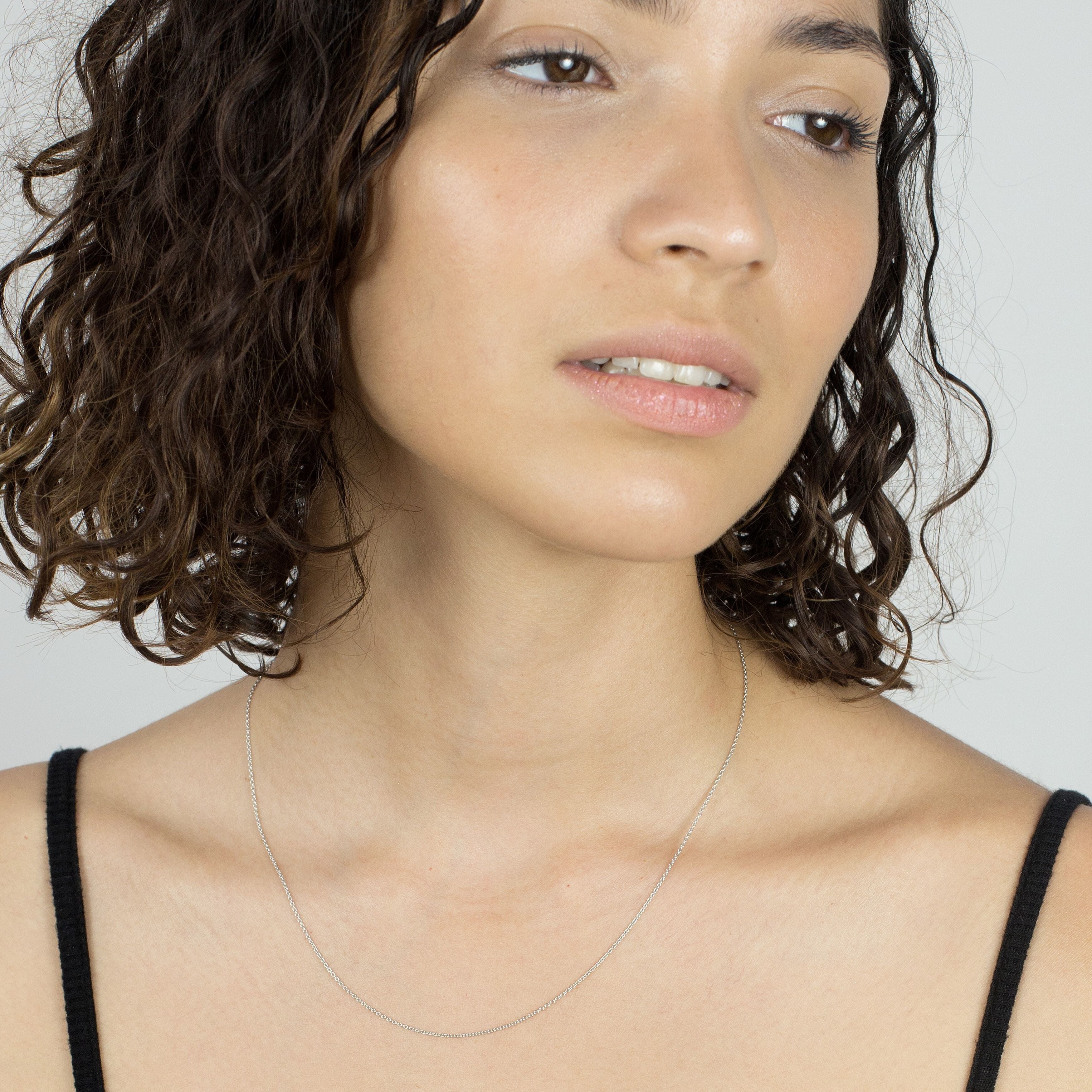 14K White Gold Thin Oval Cable Necklace