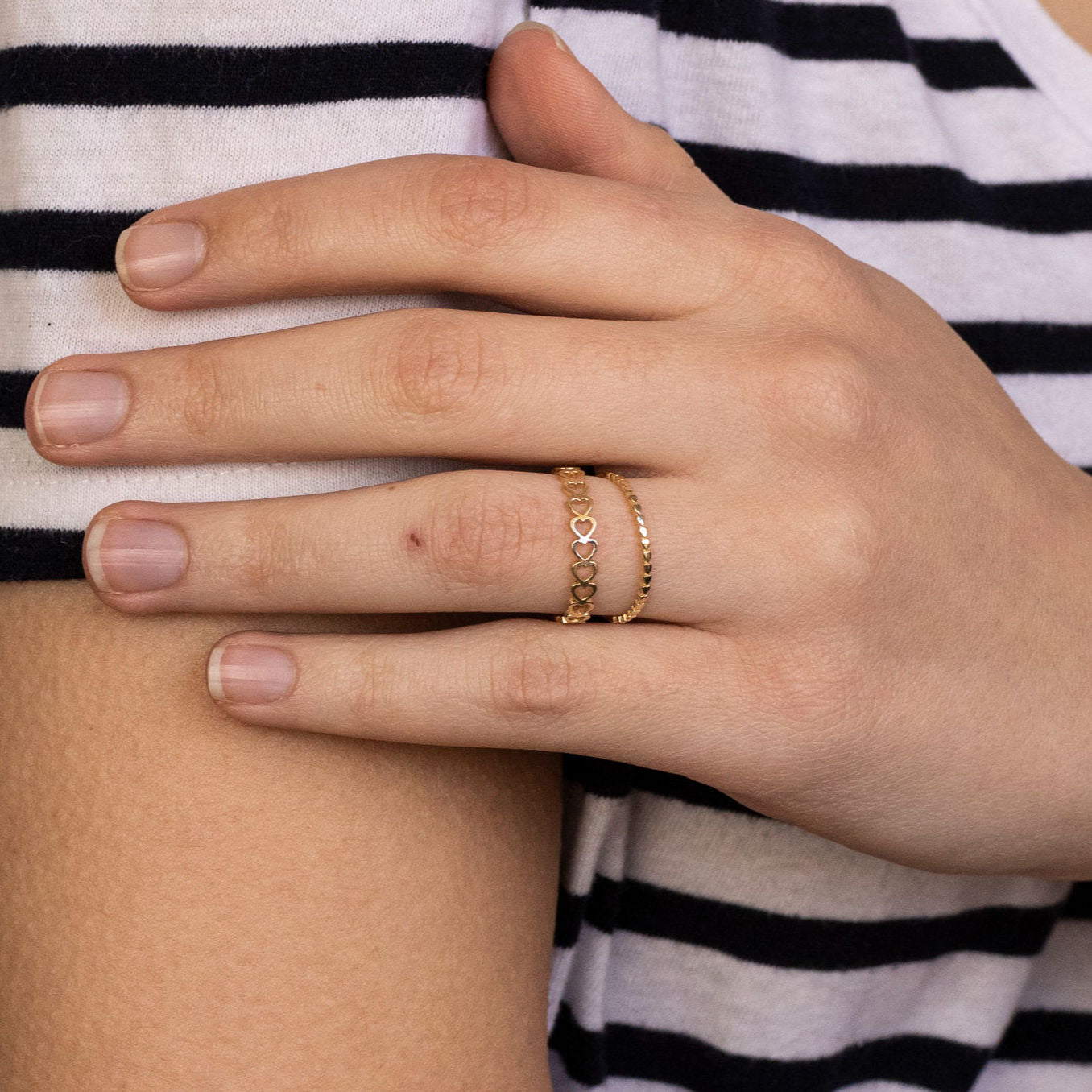 14K Gold Dainty Heart Ring