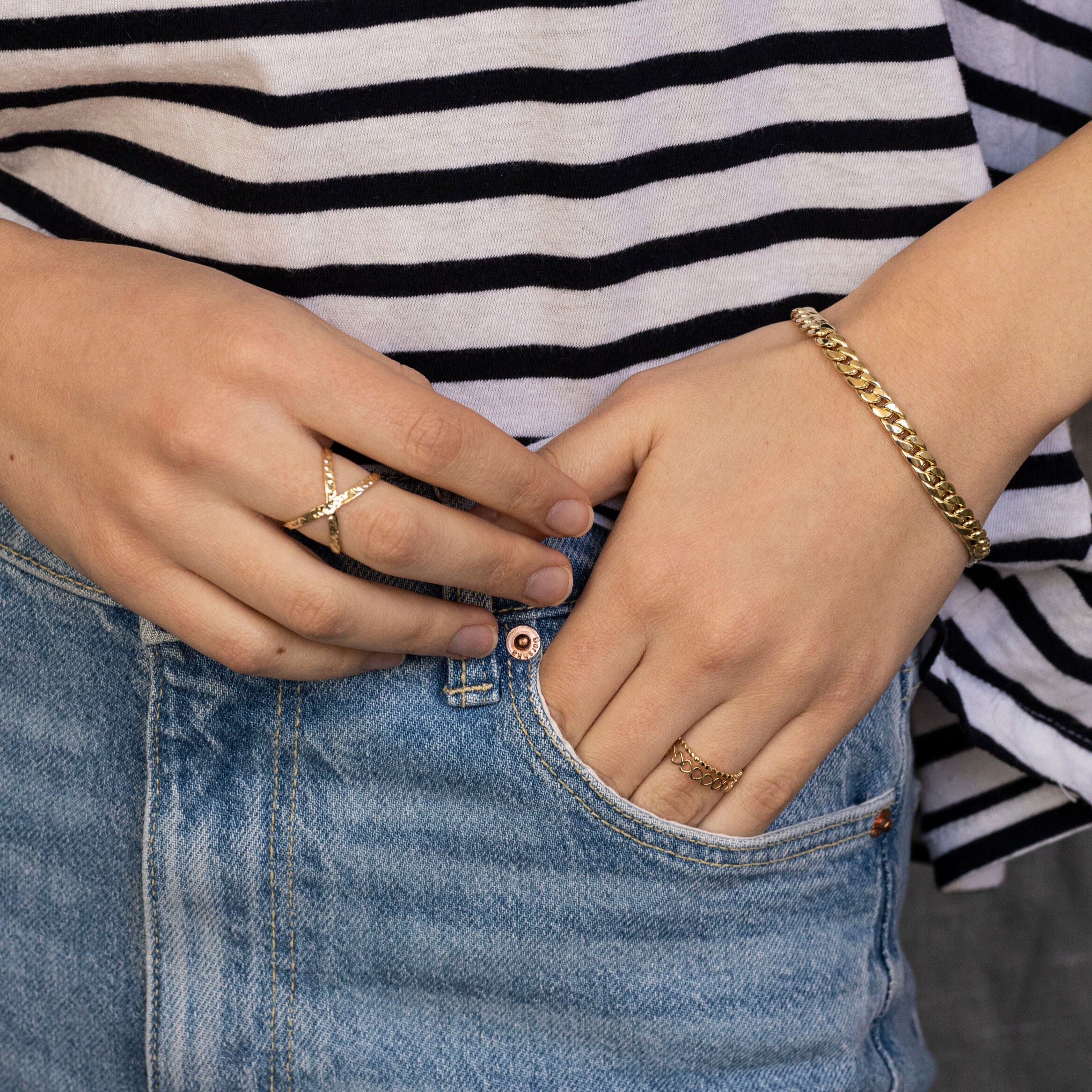 14K Gold Crisscross Ring