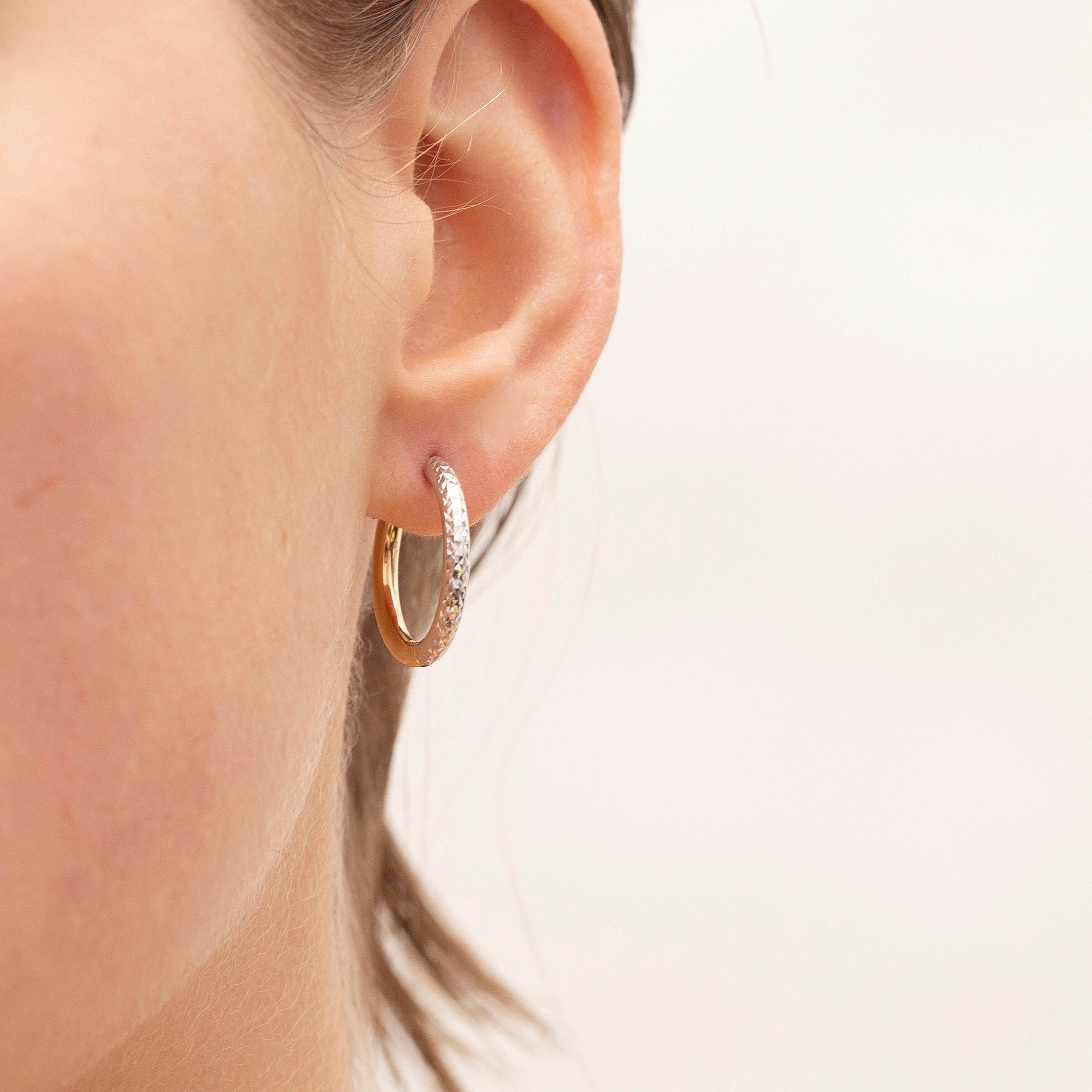 14K Two-Tone Gold Diamond Cut Hoop Earrings – 15mm