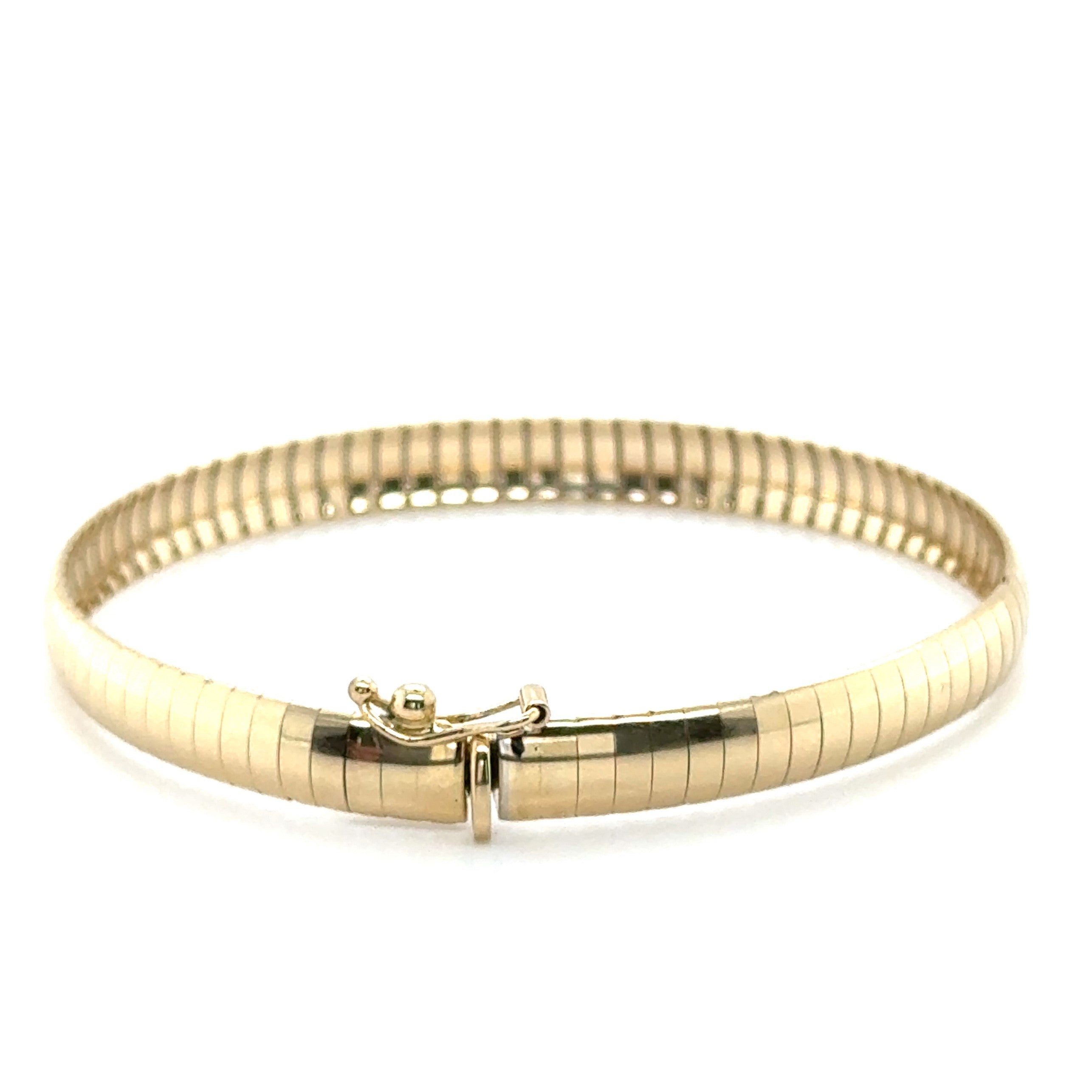 14K YELLOW GOLD THICK OMEGA BRACELET