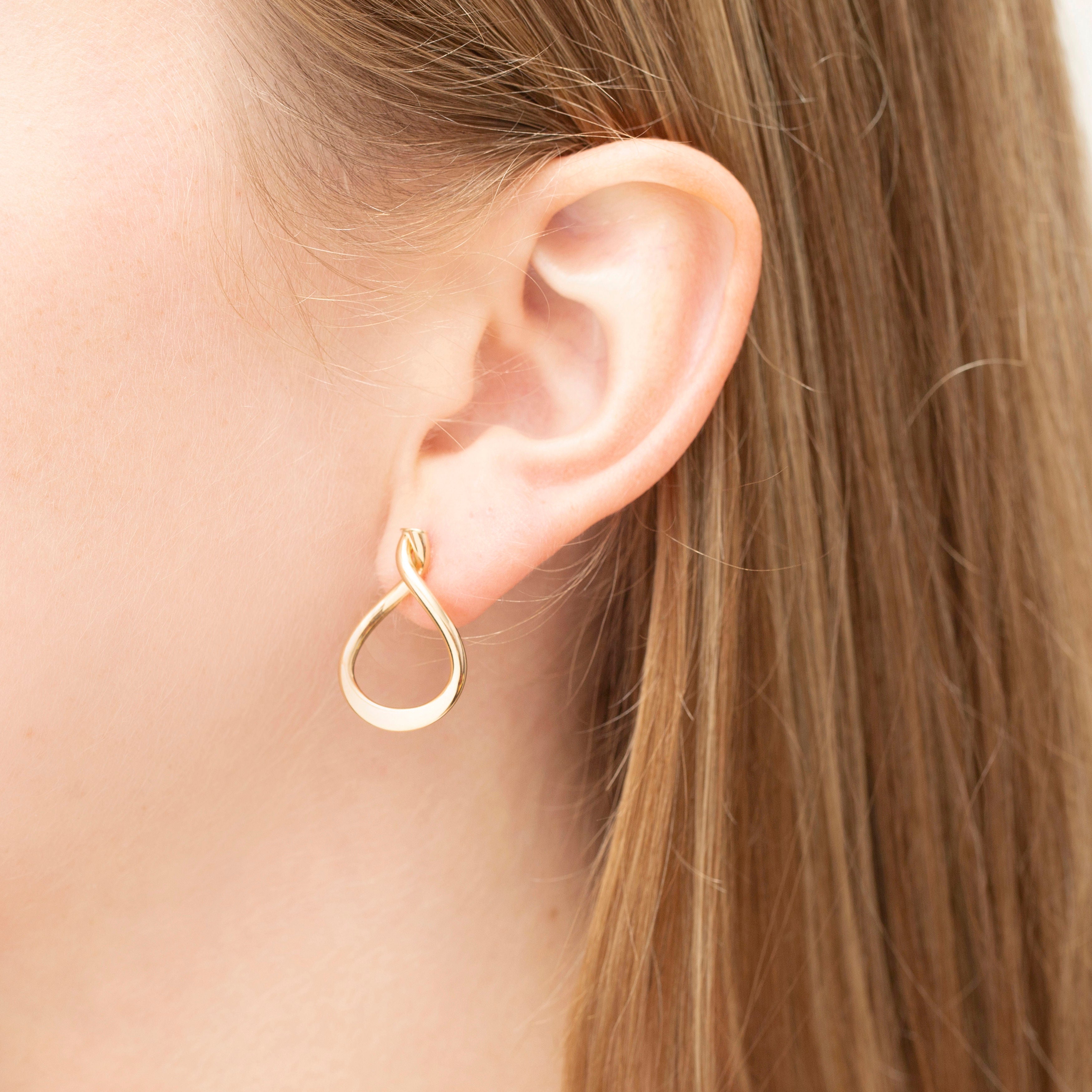 14K Yellow Gold Tardrop Drop Earring Set