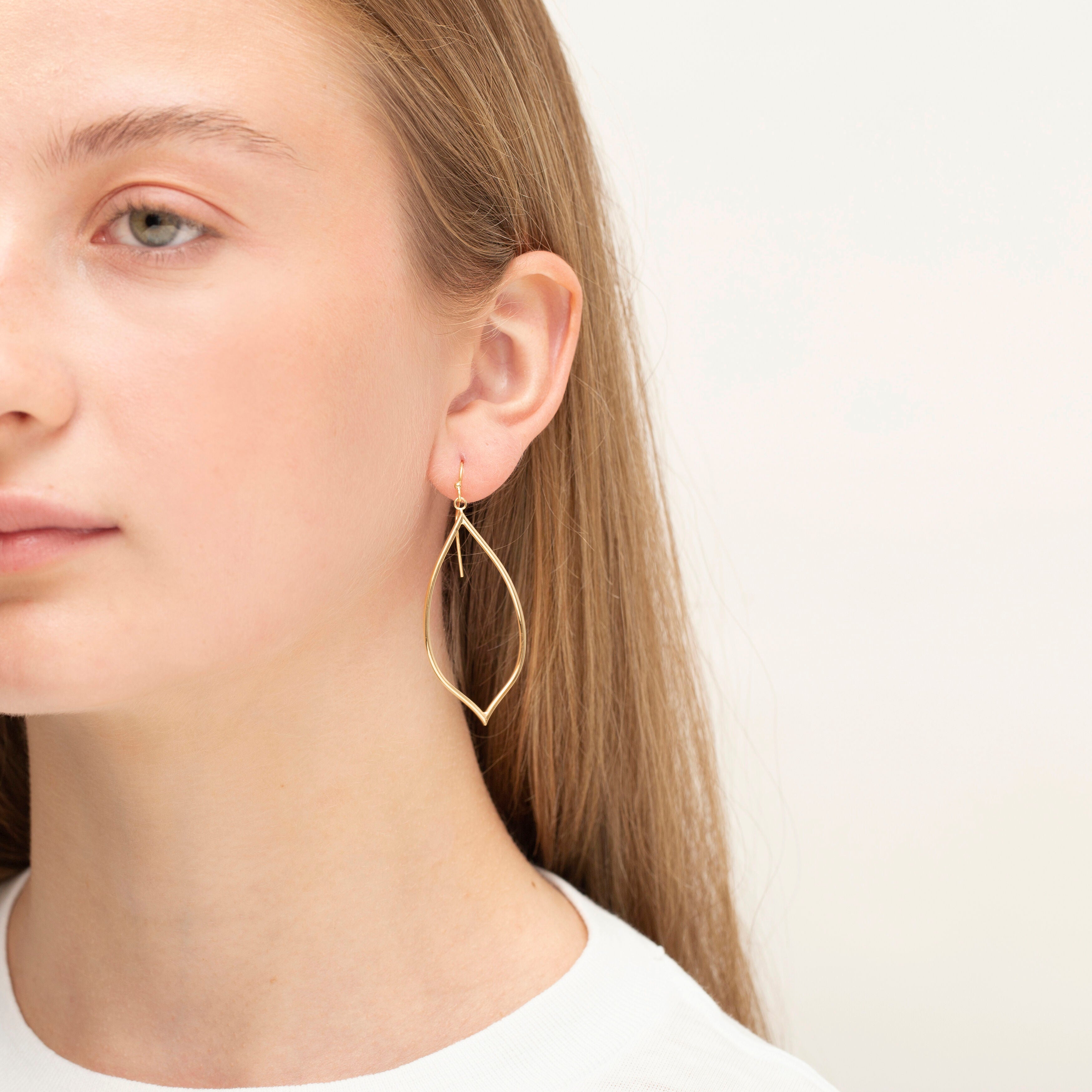 14K Gold Open Leaf- Shaped Teardrop Dangle Earrings