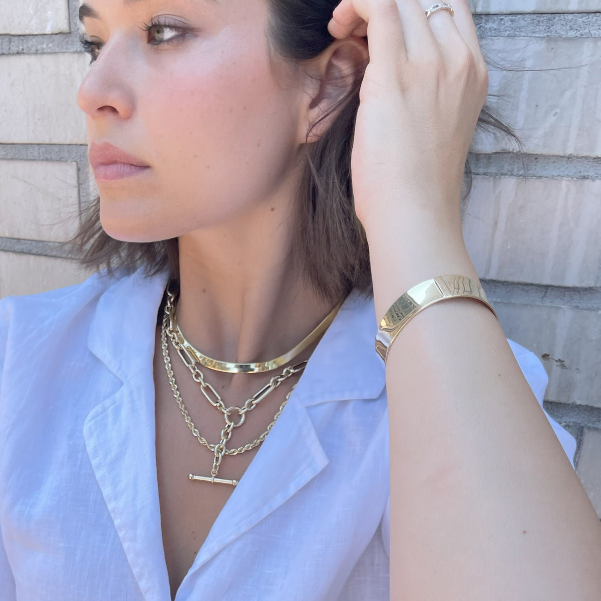 14K Gold Thick Polished Flat Bangle