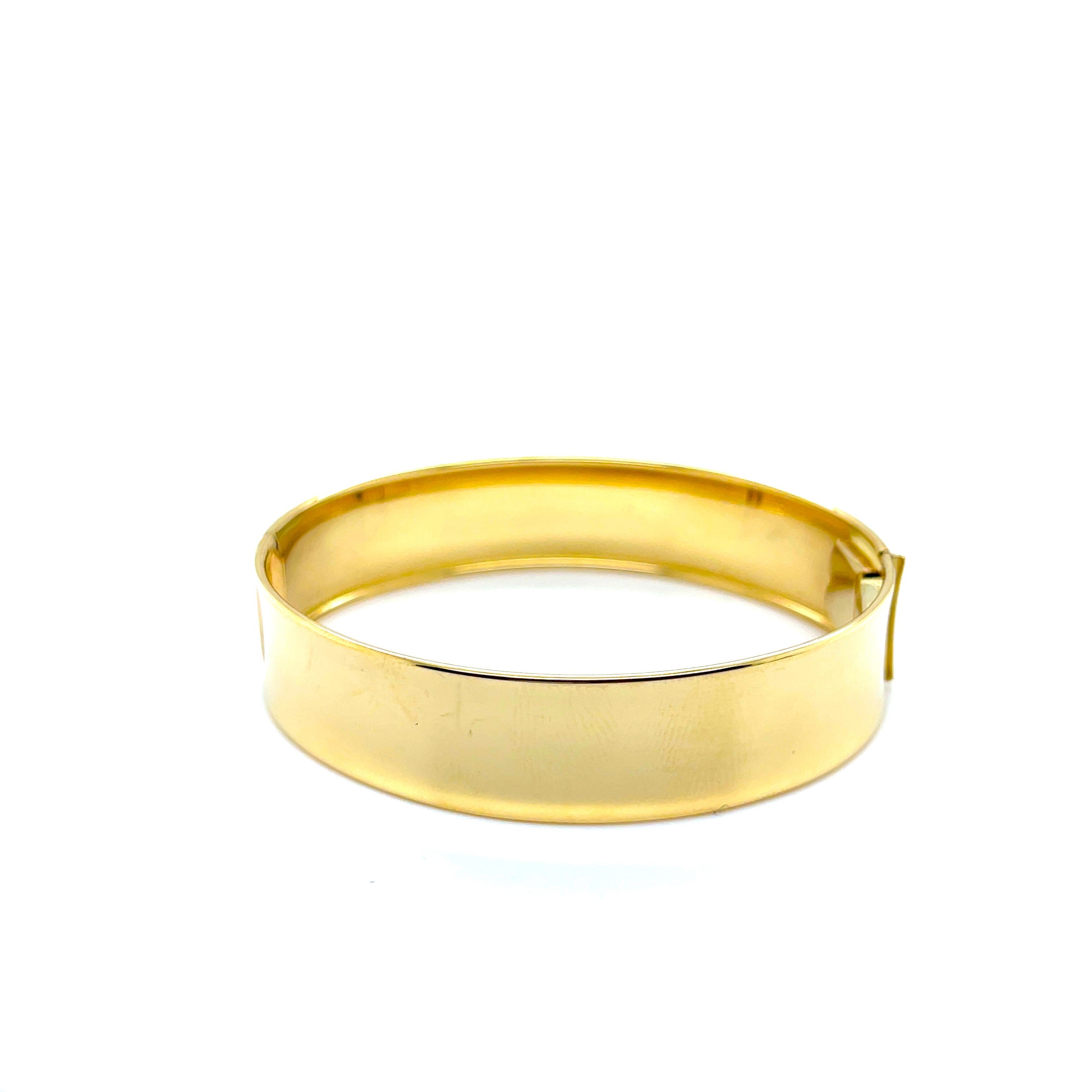 14K Gold Thick Polished Flat Bangle