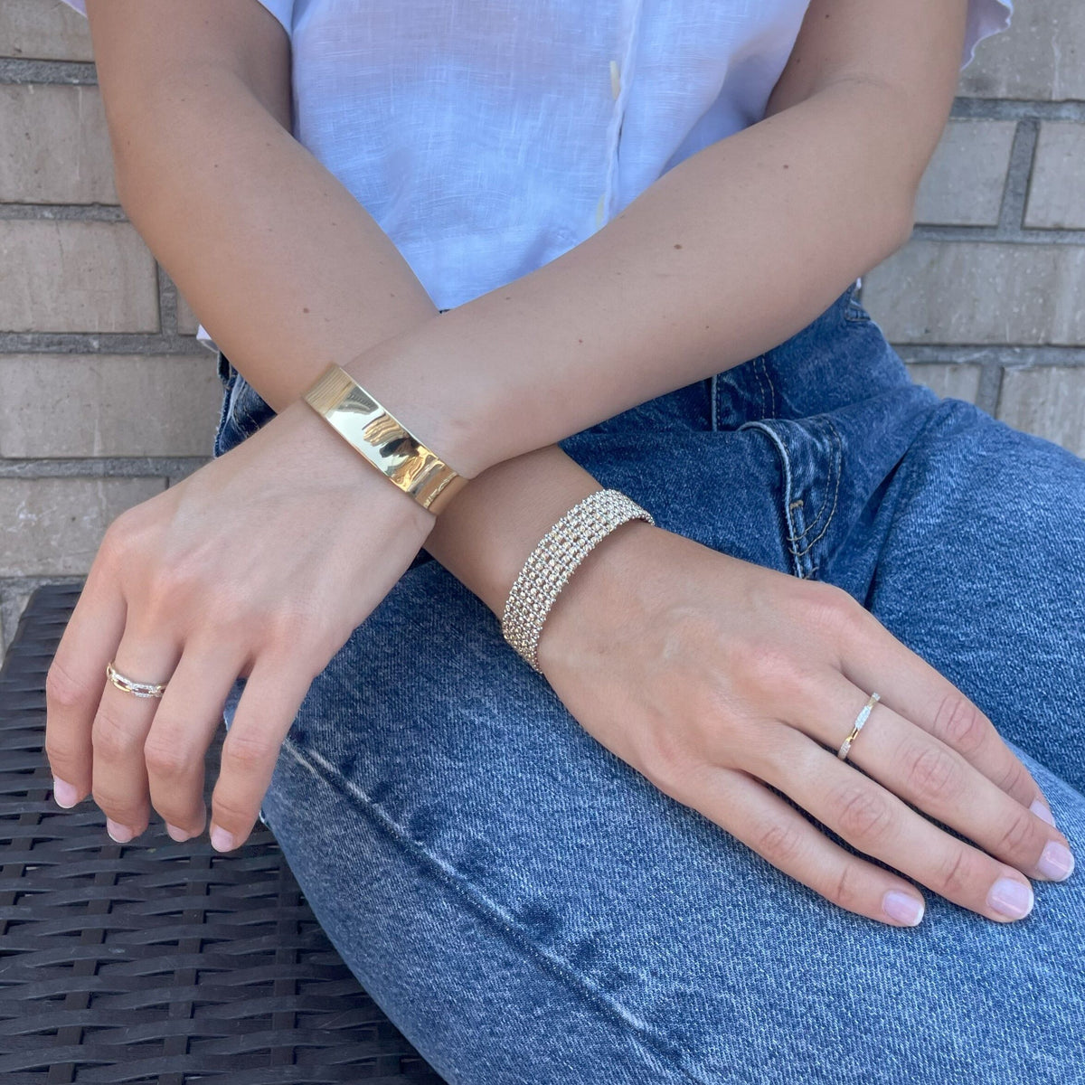 14K Gold Thick Polished Flat Bangle