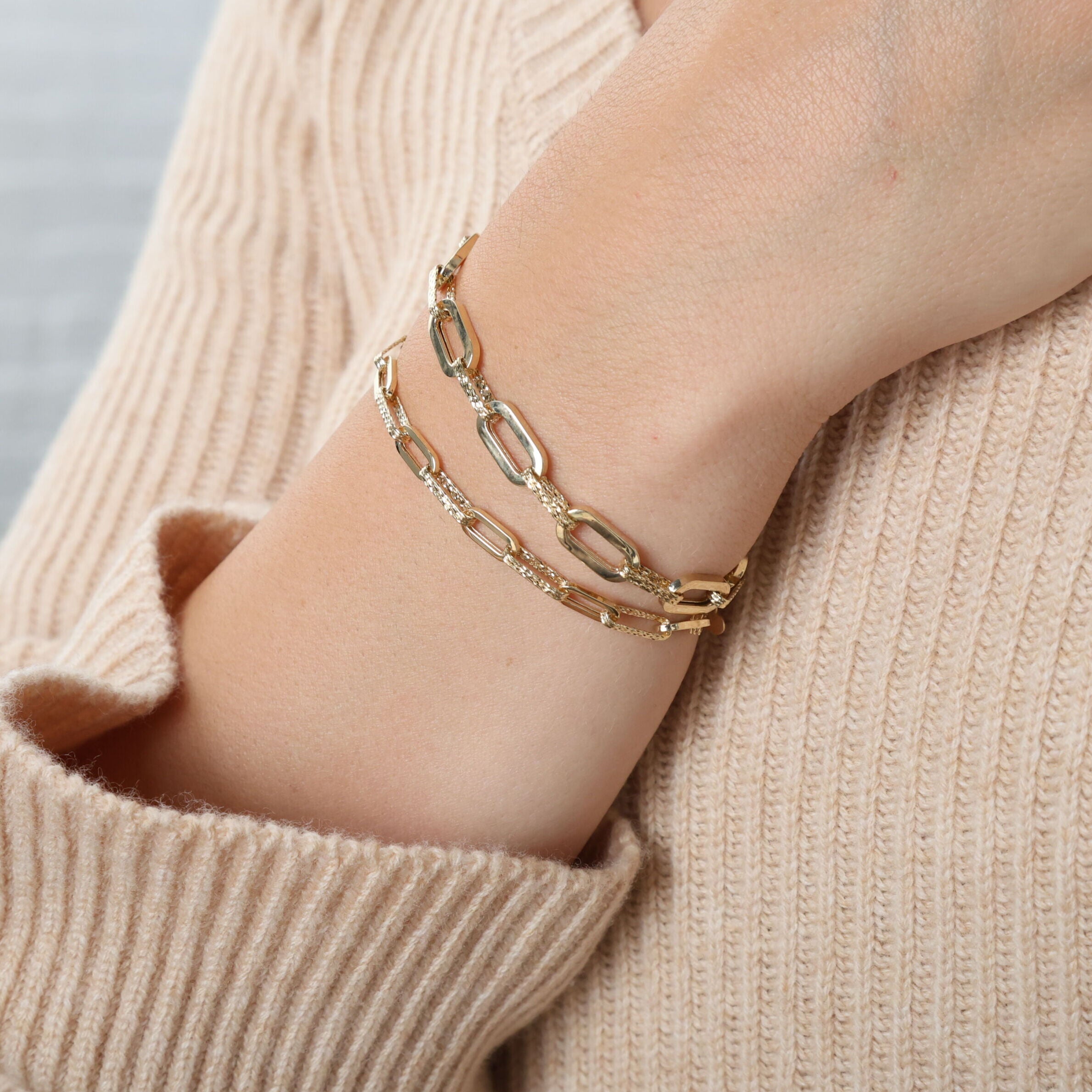 14K Gold Sparkle Paperclip Bracelet