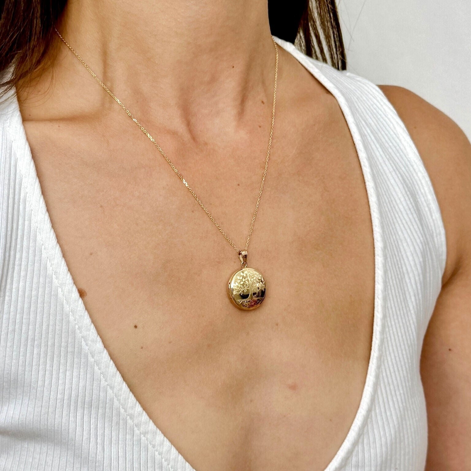 14K Gold Tree Of Life Round Locket Necklace