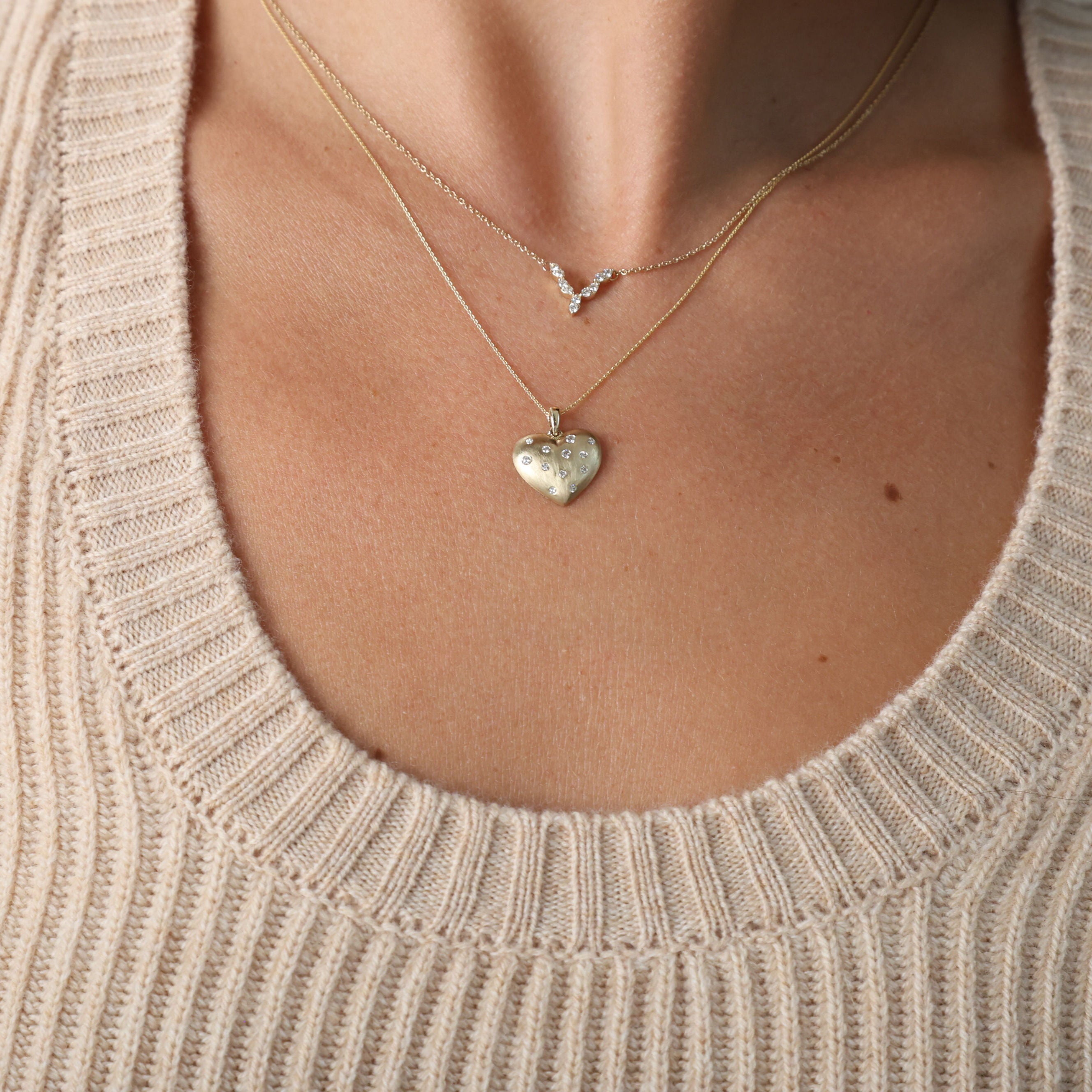 14K Gold Scattered Diamond Puffed Heart Pendant Necklace