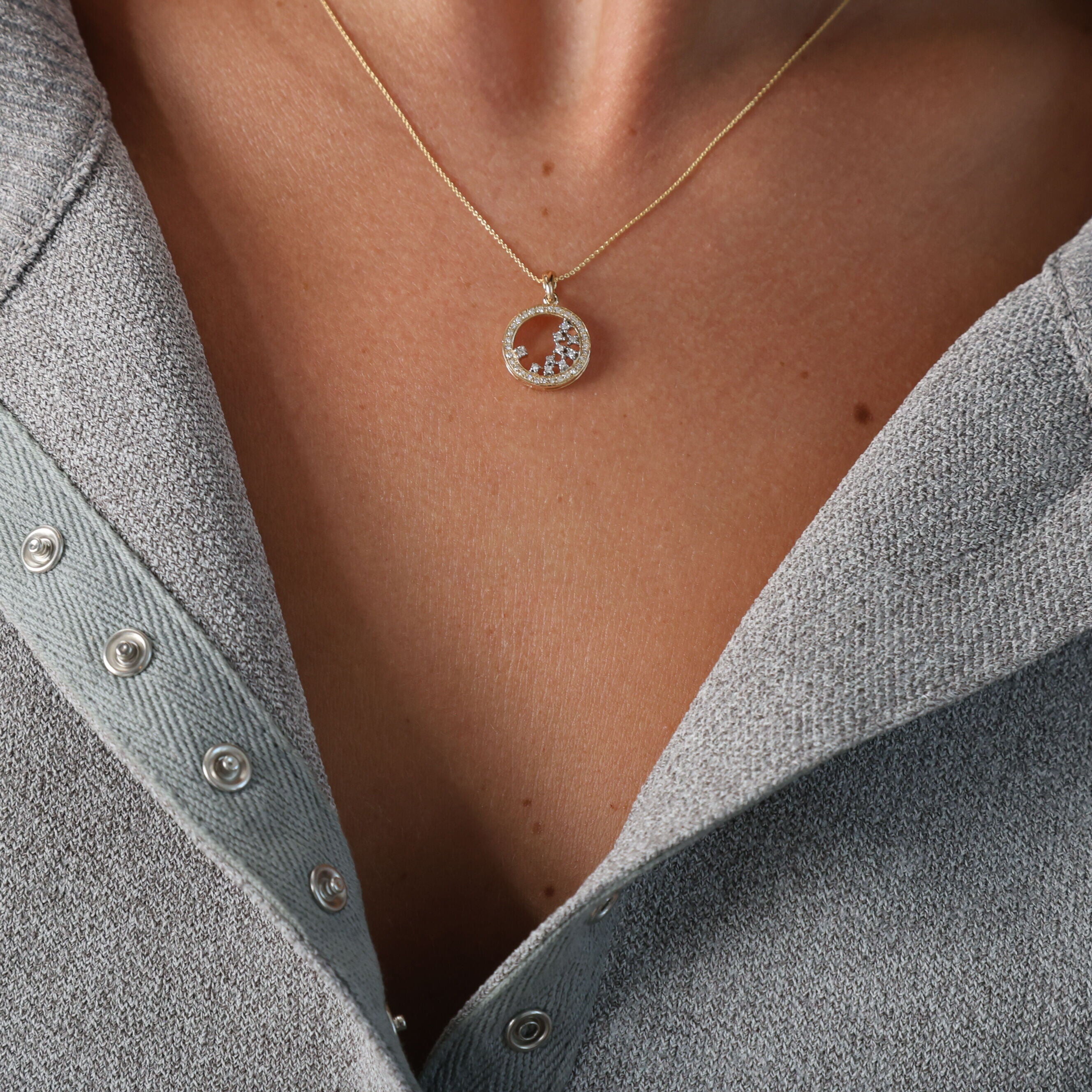 14K Gold Diamond Scatter Circle Pendant Necklace