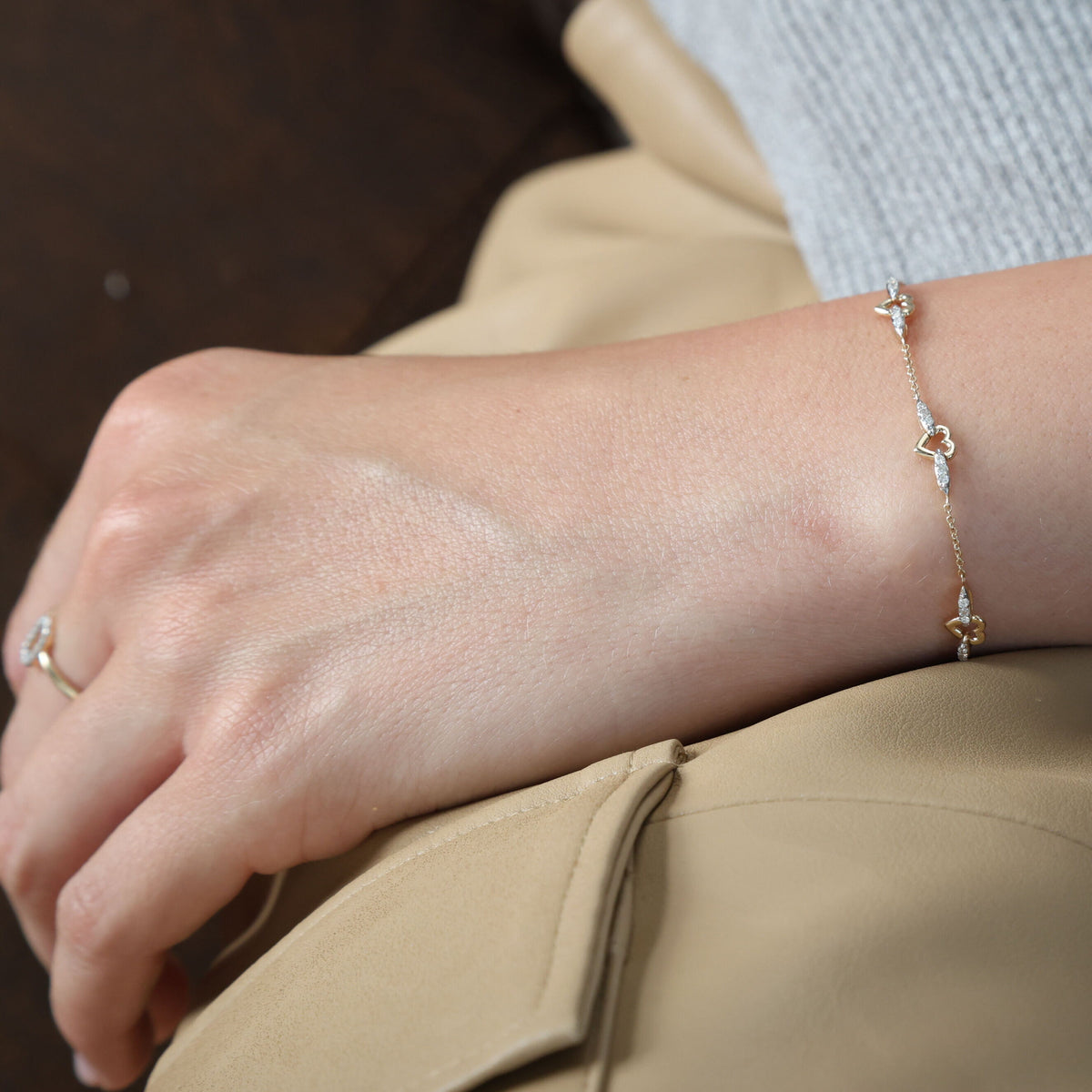 14K Gold Diamond Open Heart & Marquise Station Bracelet