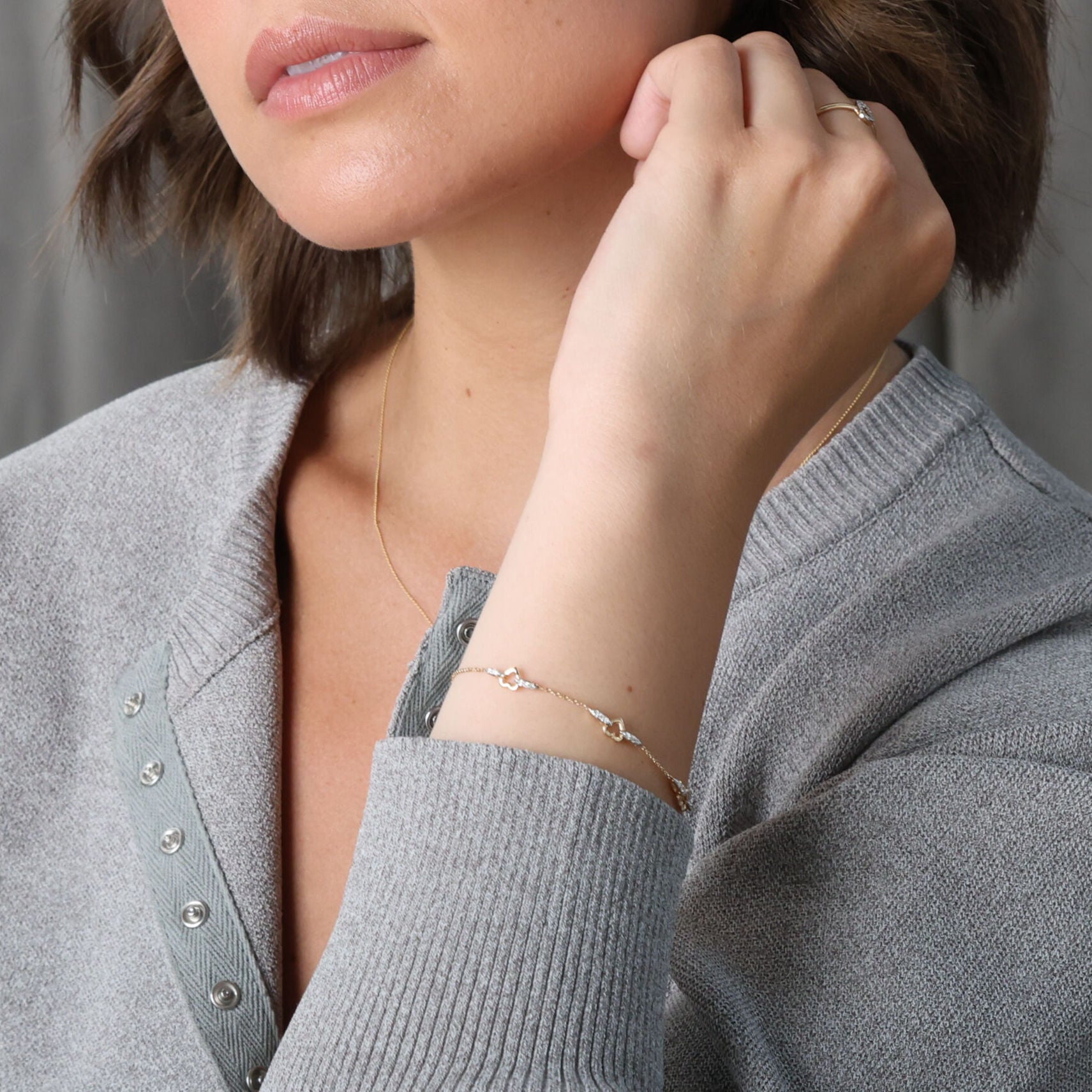 Diamond Heart Station Bracelet In 14K Gold