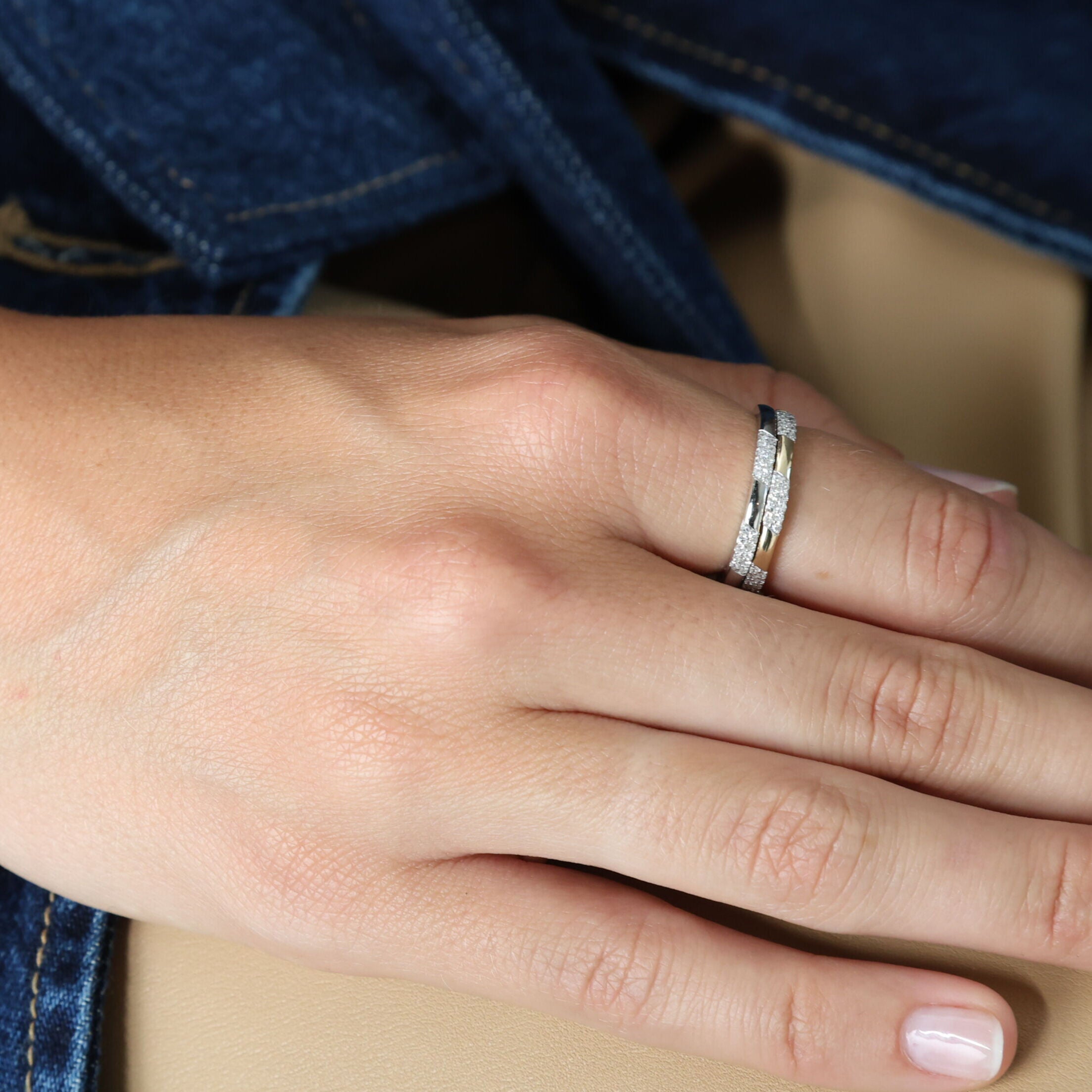 14K Gold Alternating Diamond Pavé Band Ring