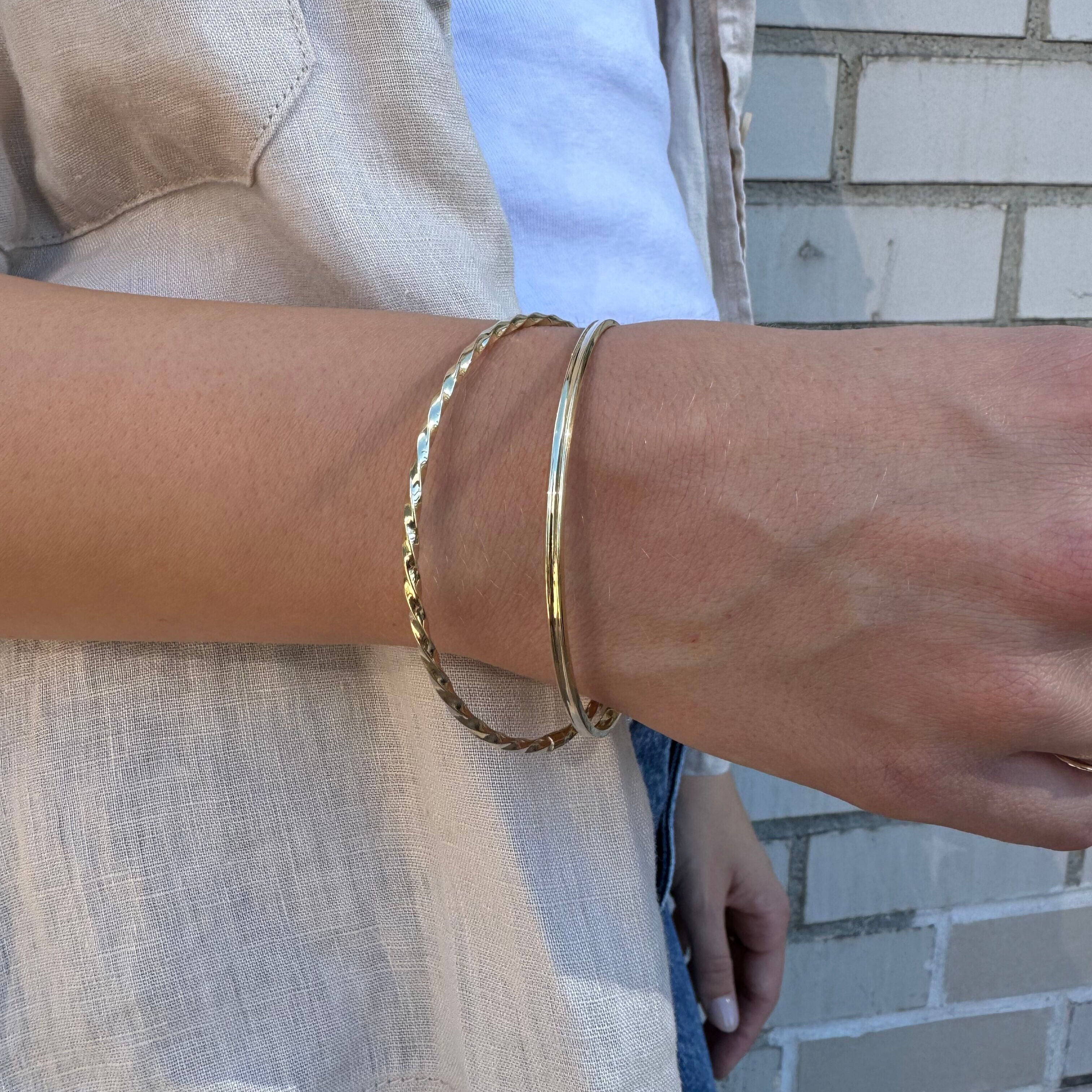 14K Solid Yellow Gold Twist Bangle Bracelet – Elegant, Lightweight, Timeless