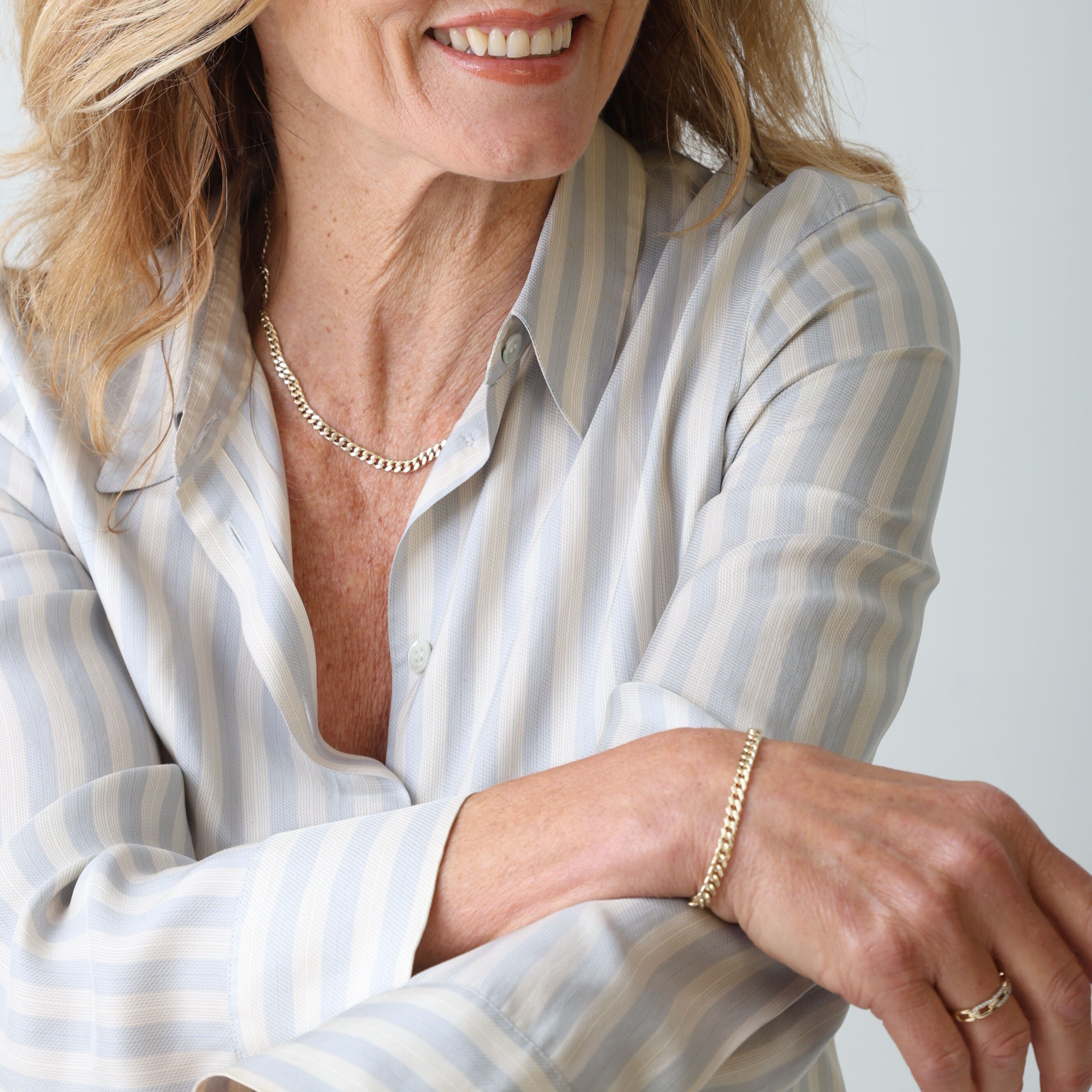 14K Gold Faceted Miami Cuban Link Bracelet – Lightweight & Stylish 4.5mm