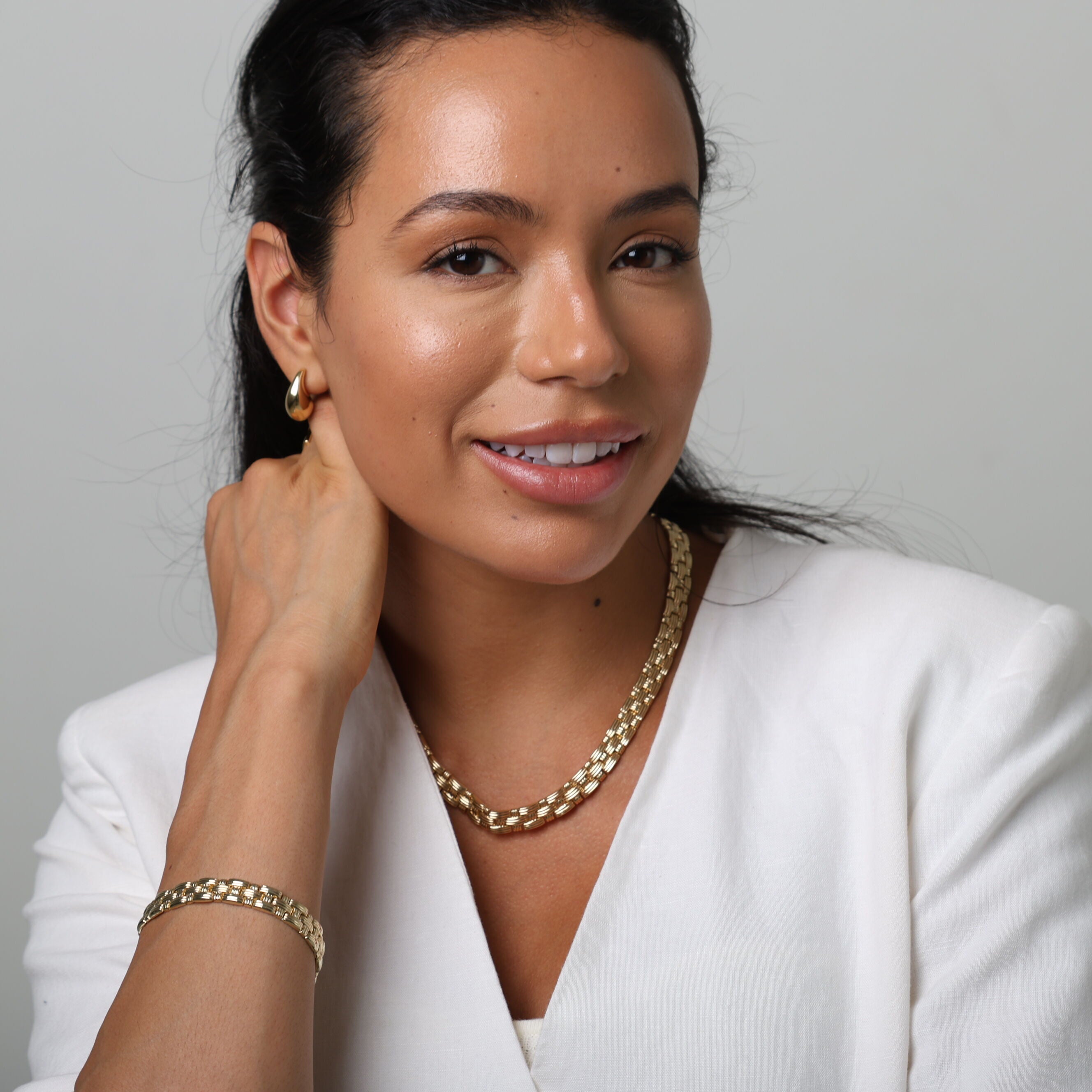 14K Gold Basketweave Bracelet: 9mm Wide - 7.25", Bold and Elegant