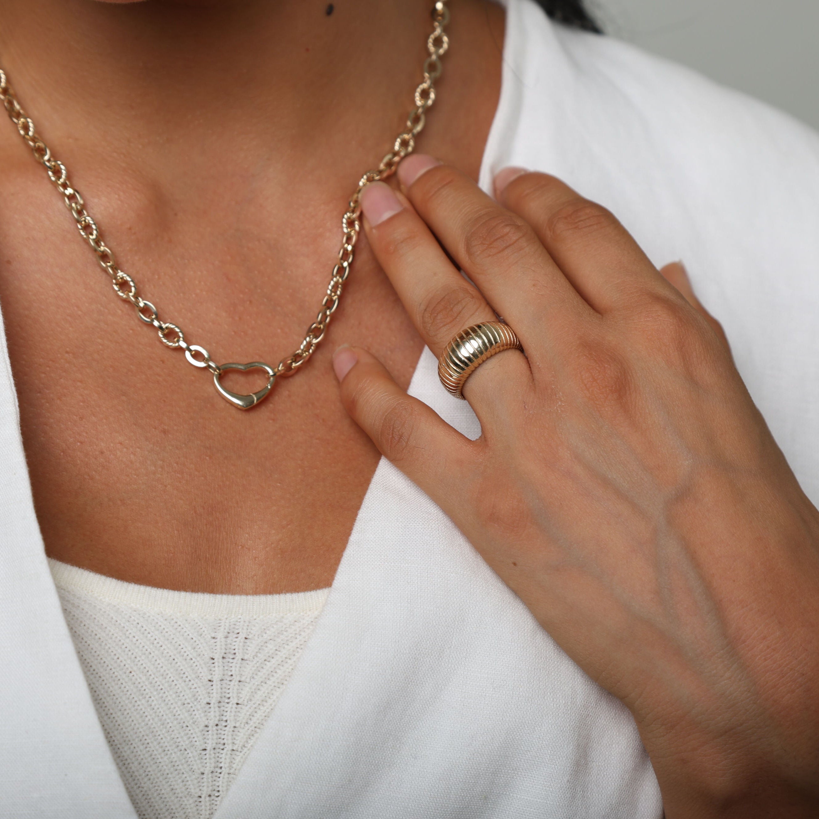 14K Gold Chunky Graduated Tubogas Ribbed Ring