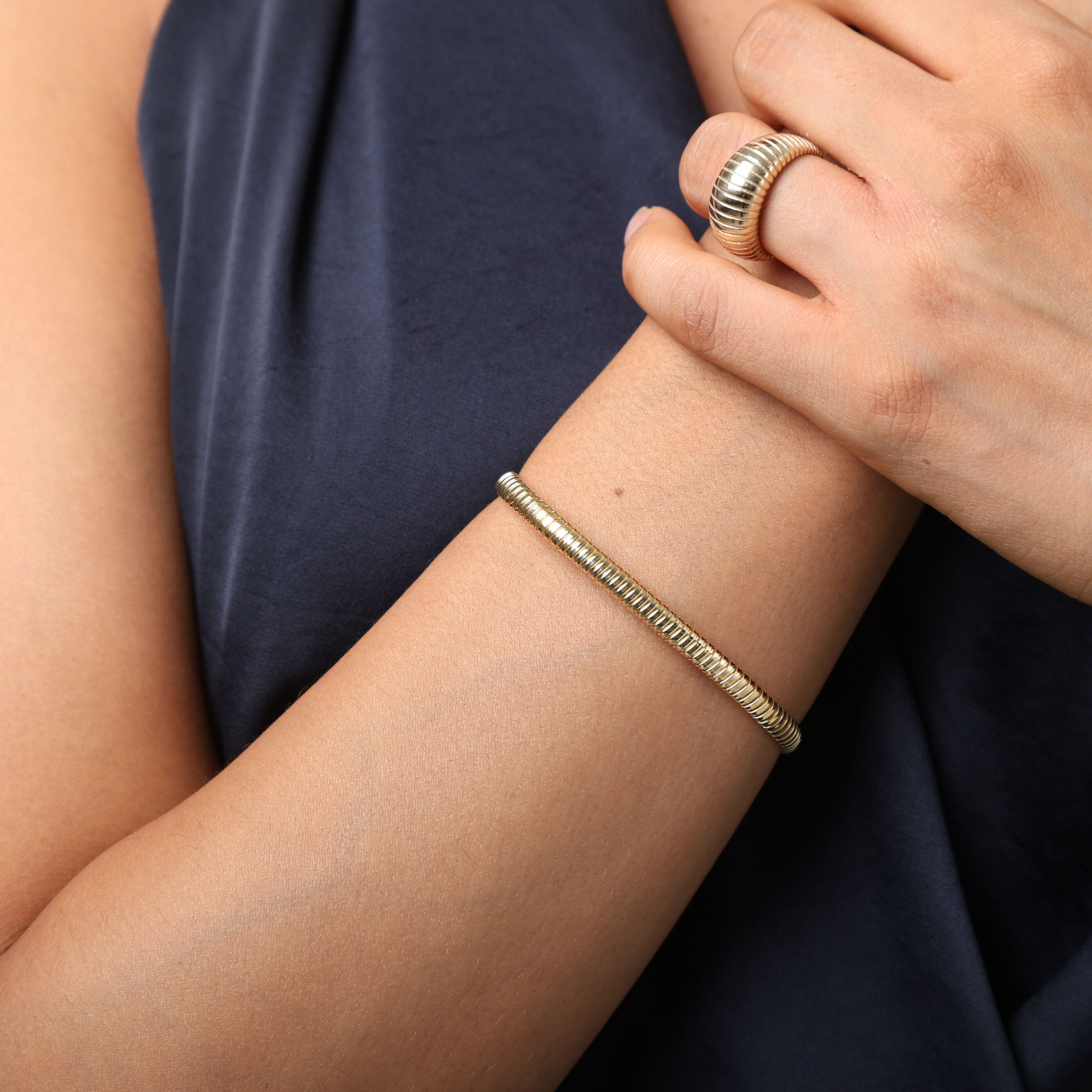 14K Gold 5mm Tubogas Bracelet: 7.25" Elegant & Timeless