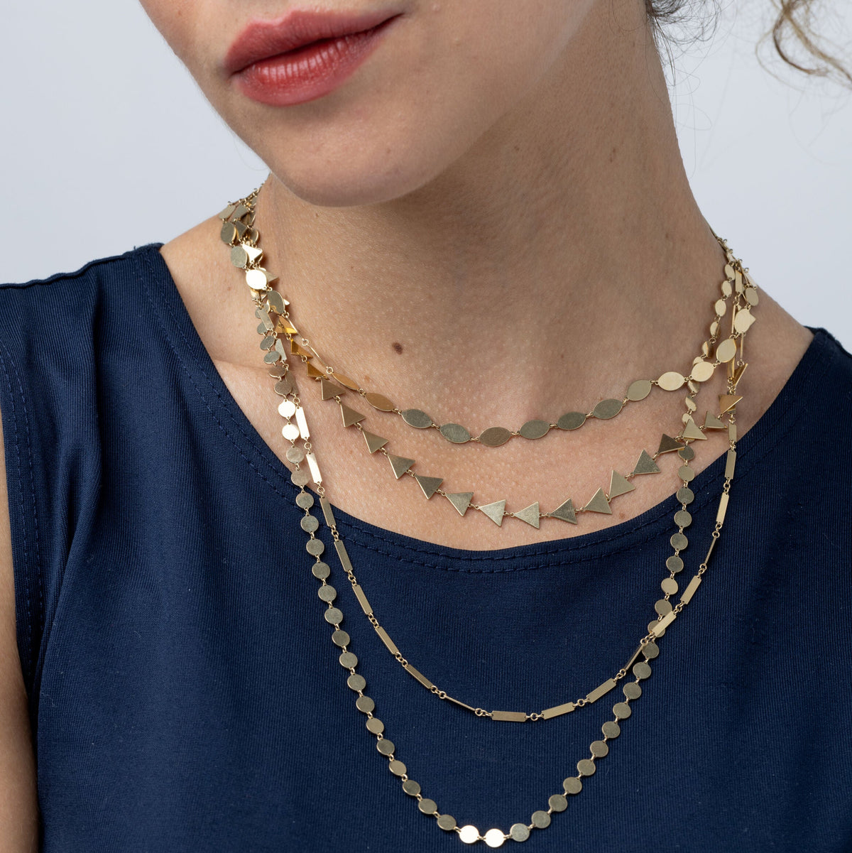 14K yellow gold oval mirror-link necklace with polished flat links and lobster-claw clasp