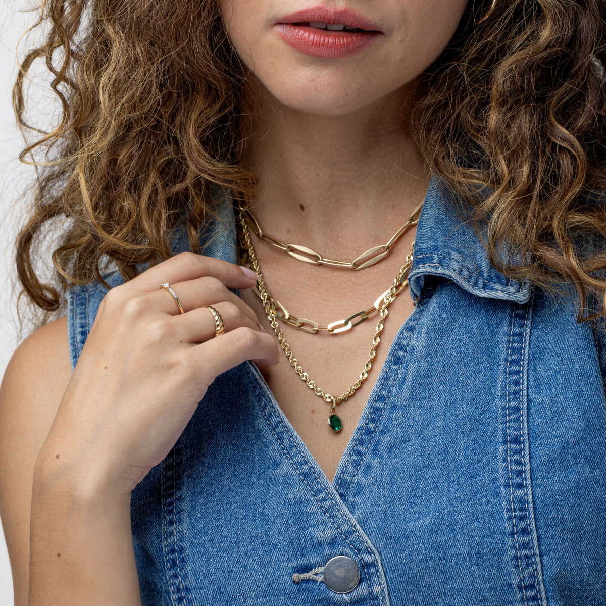 14K yellow gold open marquise-link necklace with elongated polished links, adjustable 18–20", made in Italy