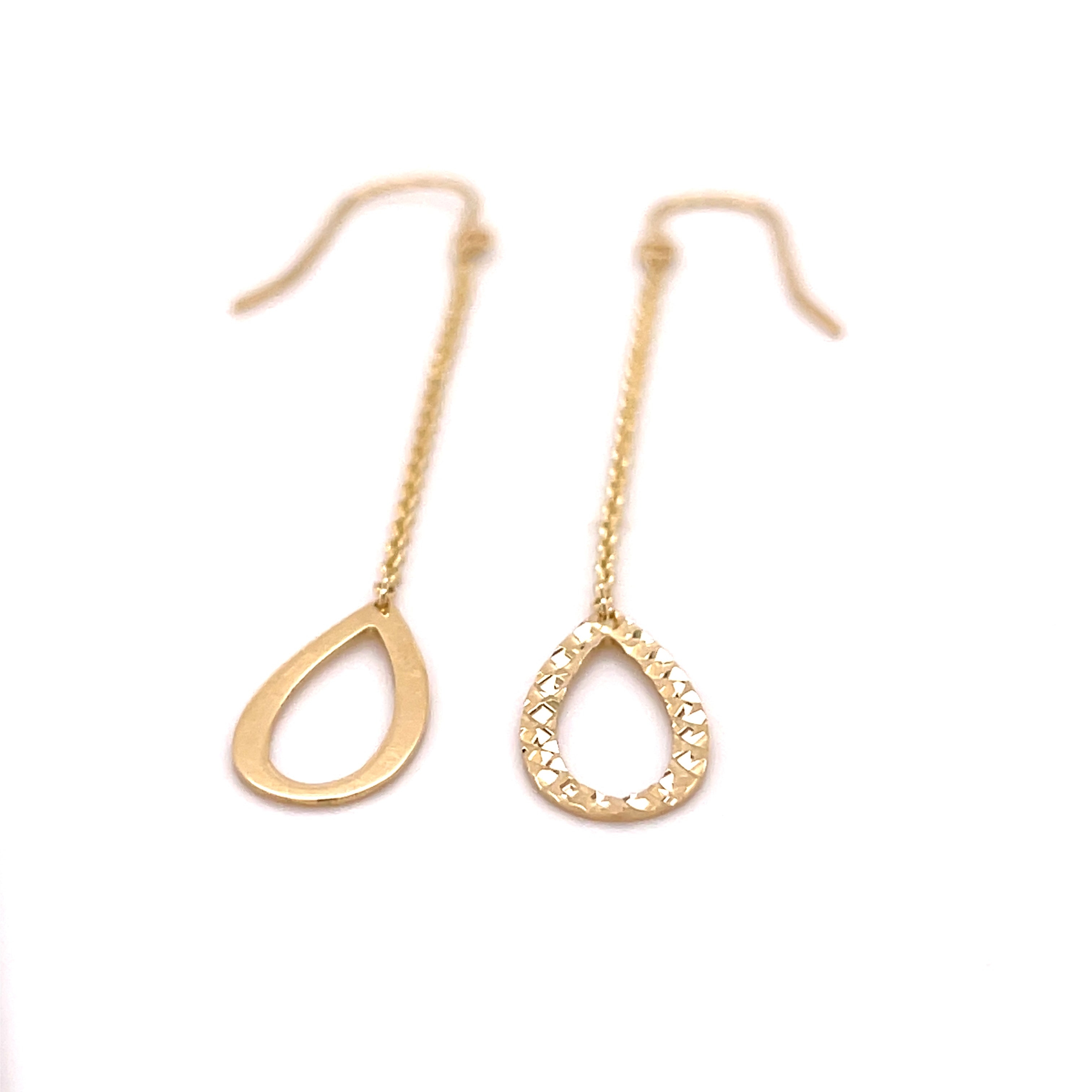 14K Gold Pear Shaped Drop Chain Earrings