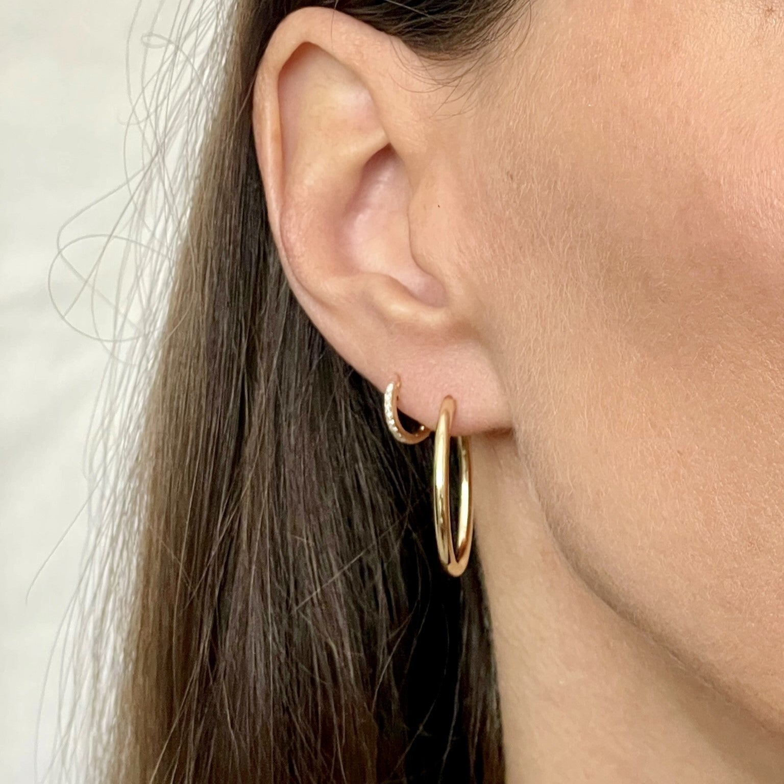 14K Gold Endless Oval Hoops