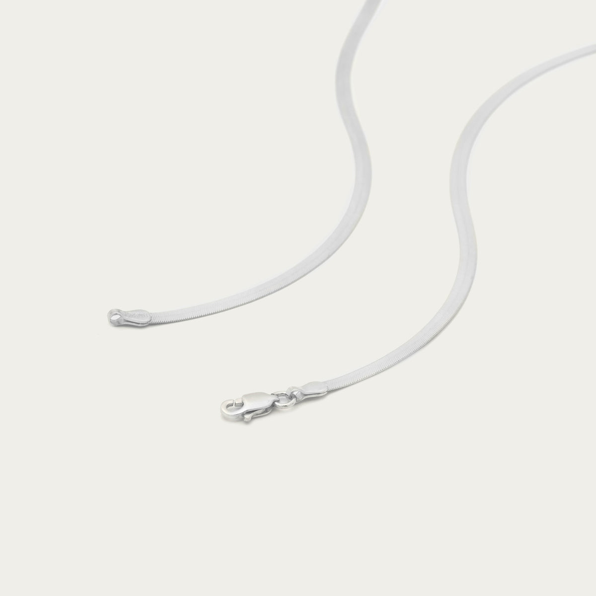 14k White Gold Super Flex Herringbone Bracelet (2.80 mm) main image 1