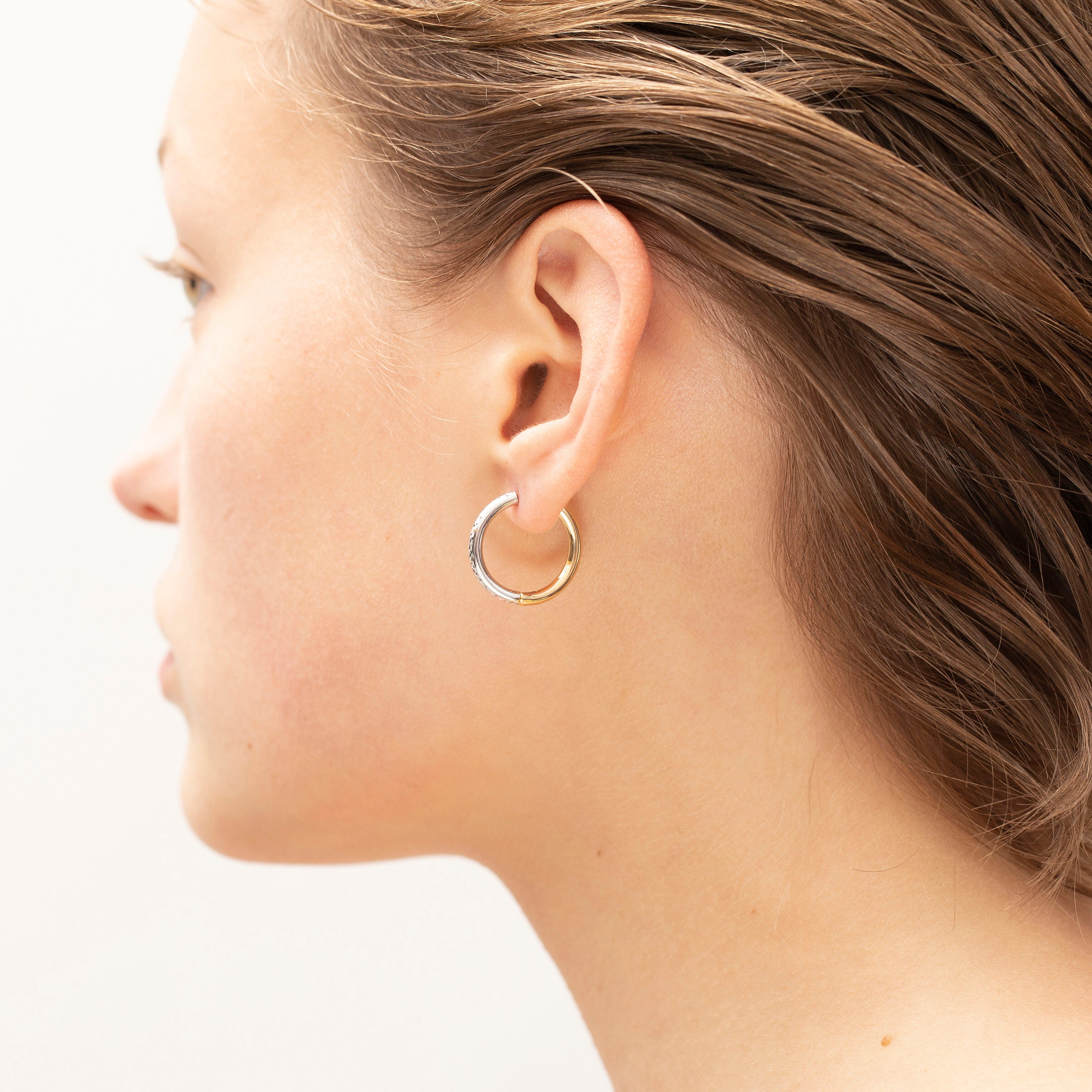14K Two-Tone Gold Diamond Cut Hoop Earrings – 15mm