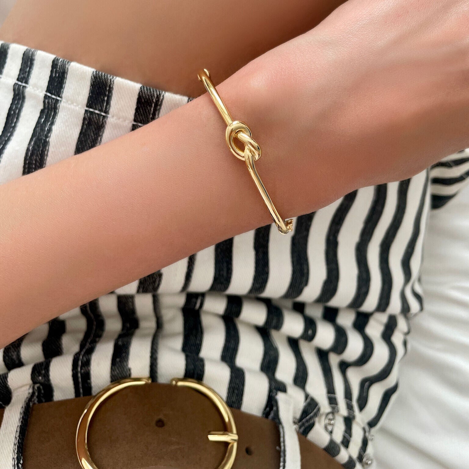 14K Gold Knot Bangle