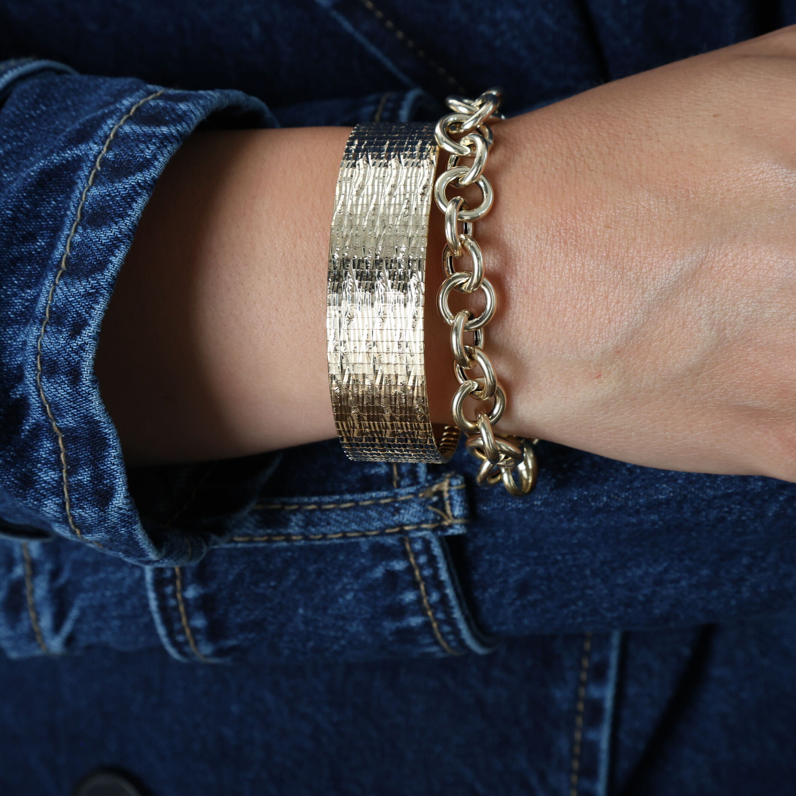 14K Gold Flat Textured Omega Bracelet