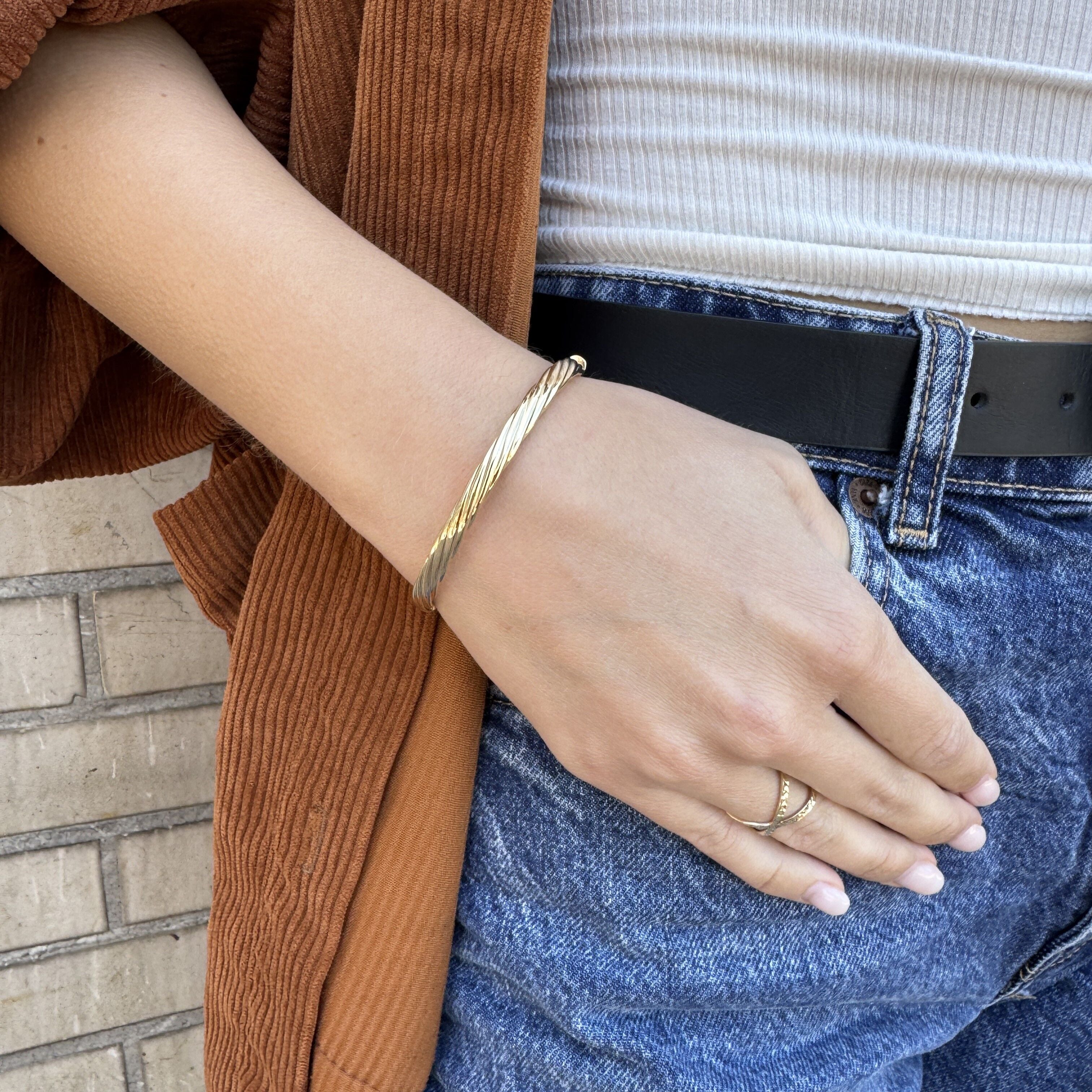 14K Gold 5mm Twisted Bangle Bracelet – Bold, Woven Look and Elegant Clasp