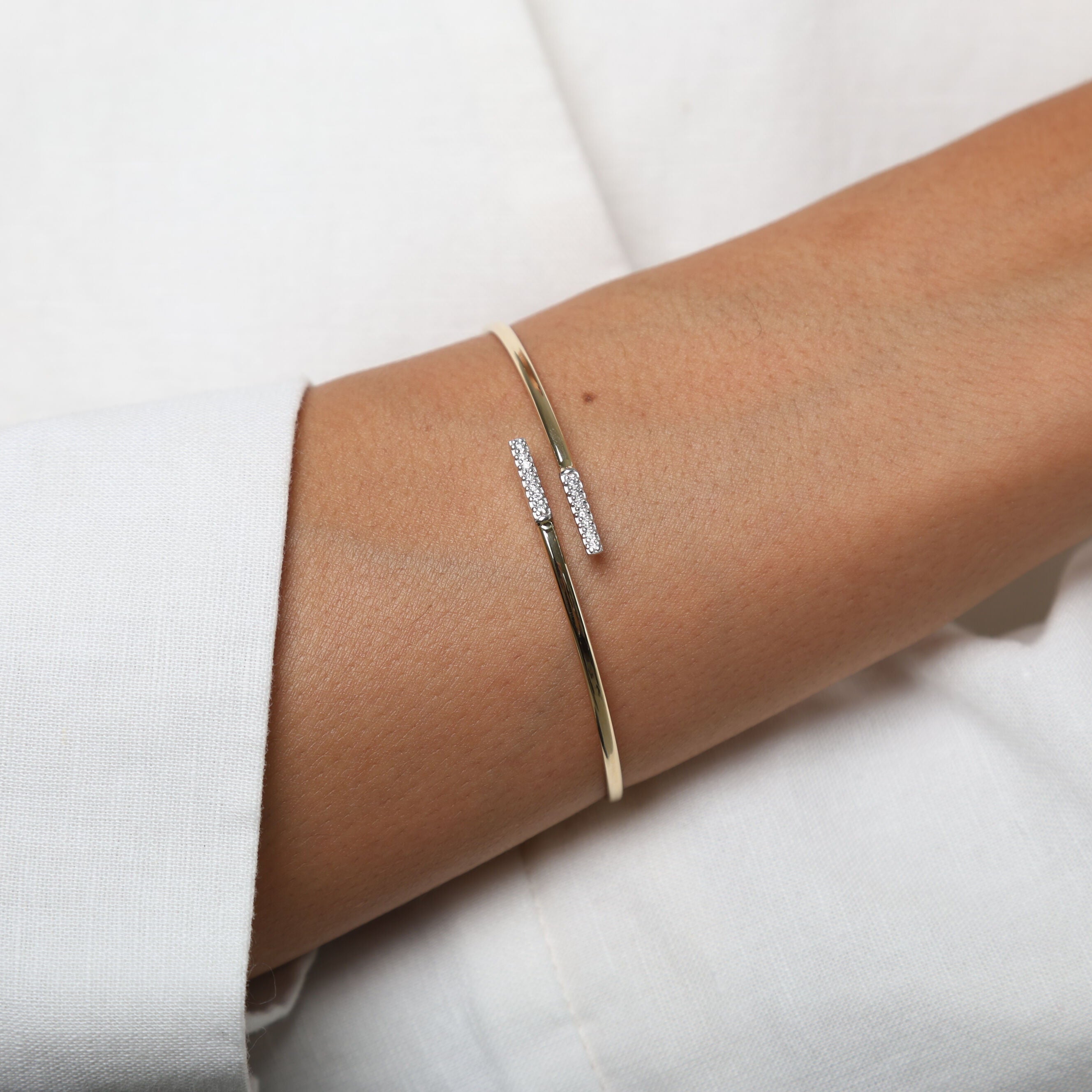 14K Gold & Diamond Bypass Bar Bangle