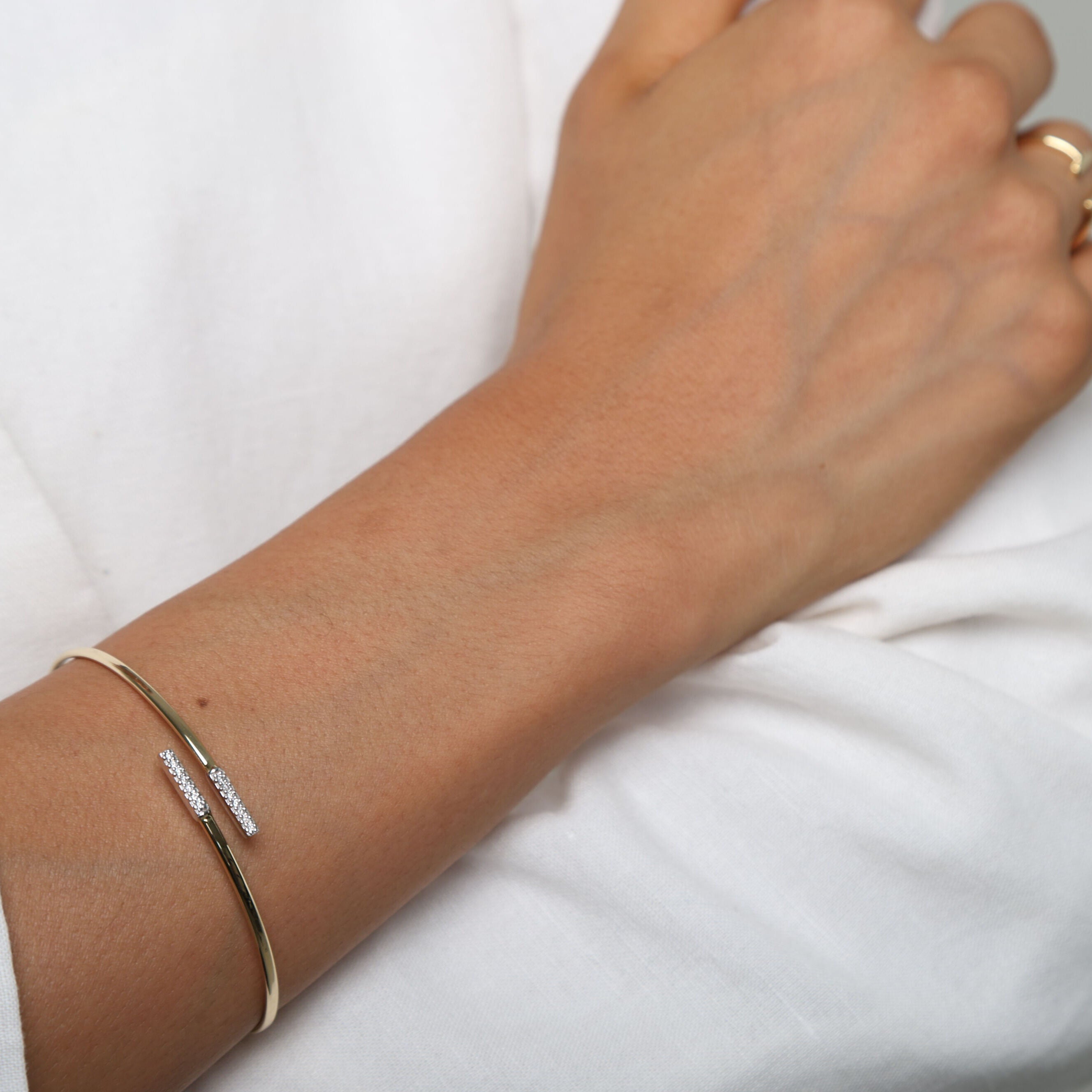14K Gold & Diamond Bypass Bar Bangle