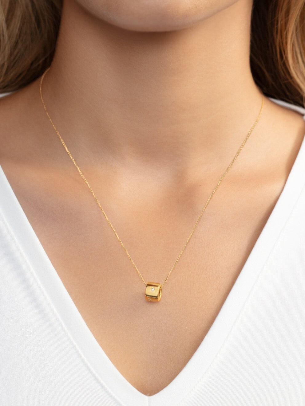 14K Solid Gold Diamond Barrel Pendant Necklace – Adjustable, Minimalist, Elegant